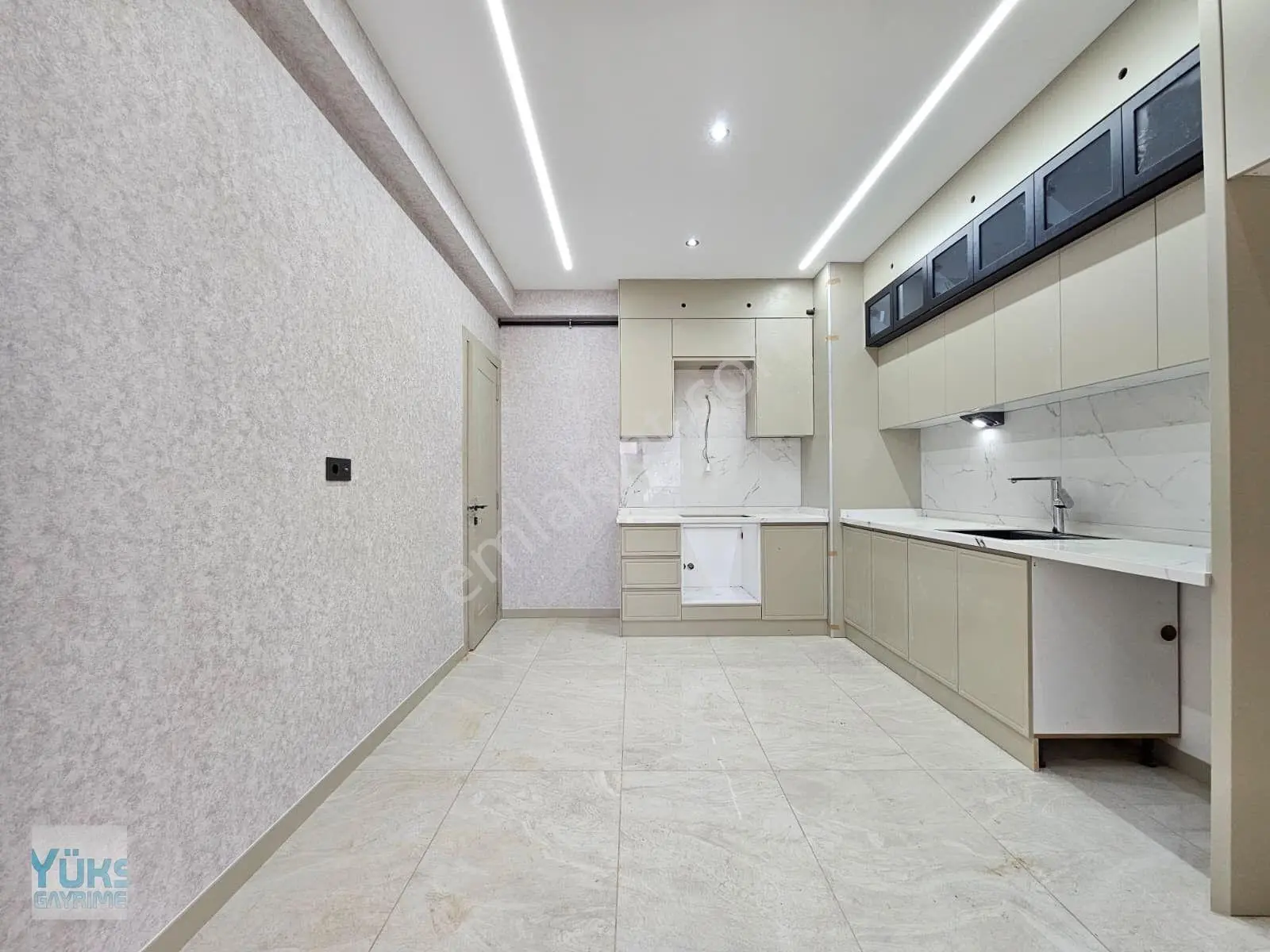 Denizli Yenişafak Ta Site İçi Ebeveyn Banyolu Panjurlu Geniş 2+1 Satılık Ultra Lüks Daire — fotoğraf 4