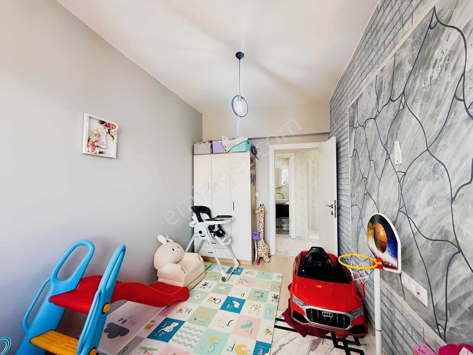 Küçükali Mahallesinde Ekstra Yapılı 2+1 Daire — fotoğraf 16