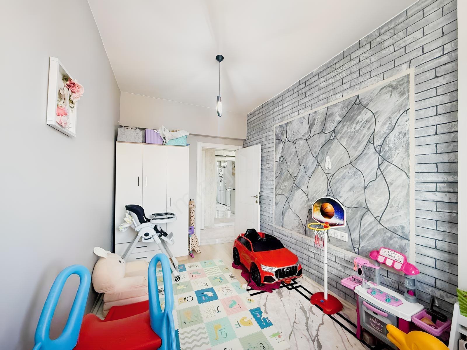 Küçükali Mahallesinde Ekstra Yapılı 2+1 Daire — fotoğraf 17