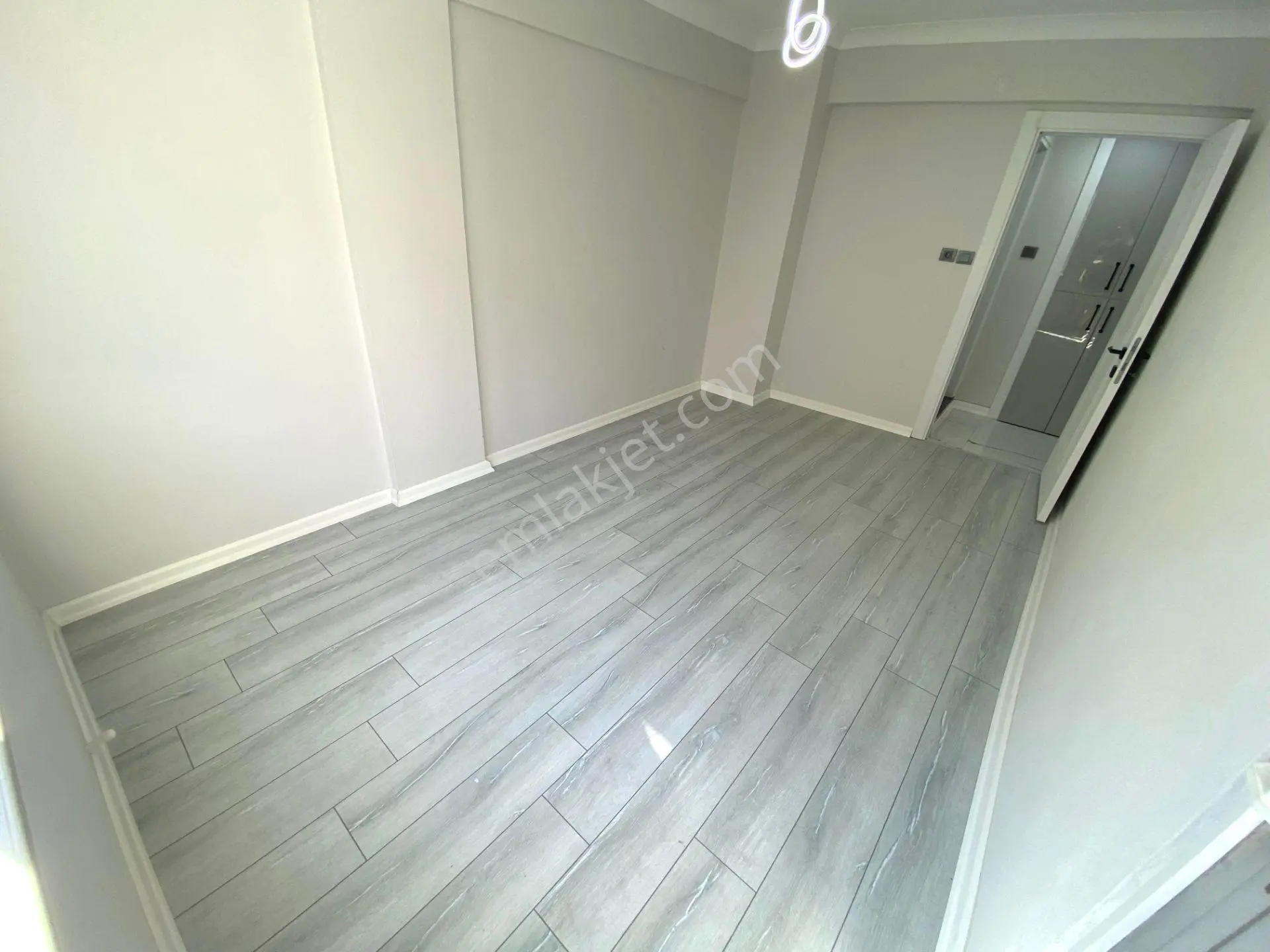 Gümüşden Akçayda Ön Cephe Arakat Masrafsız Denize 400m 2+1 Daire — fotoğraf 16