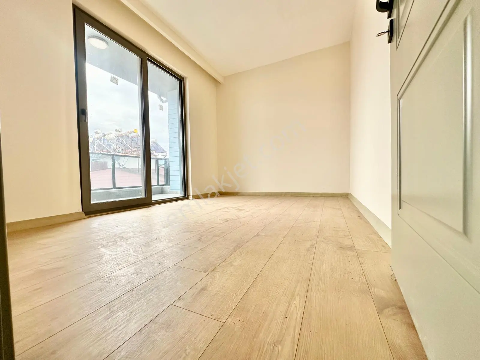 ꧁akçay Ay Emlak'tan꧂ Çift Asansörlü Denize Yakın Ada Mutfaklı Satılık 2+1 Dublex Daire — fotoğraf 28