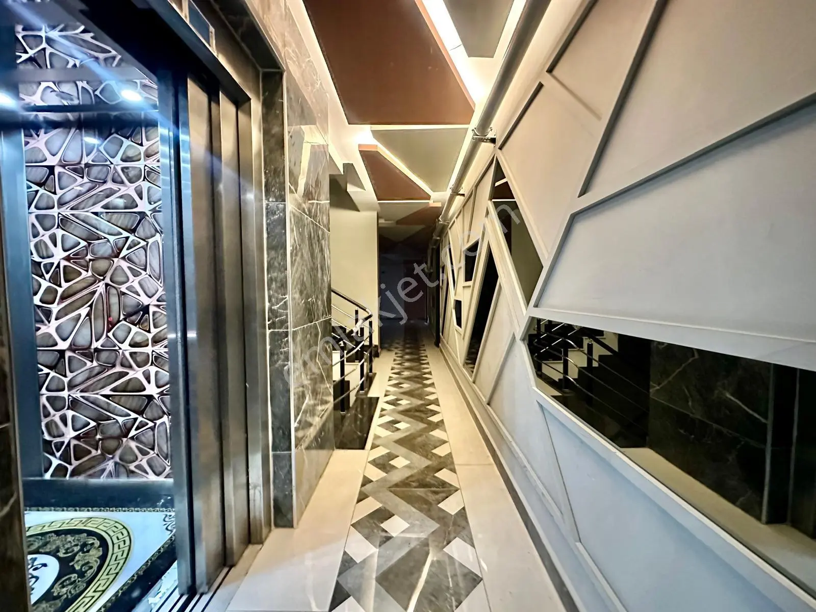 ꧁akçay Ay Emlak'tan꧂ Çift Asansörlü Denize Yakın Ada Mutfaklı Satılık 2+1 Dublex Daire — fotoğraf 33