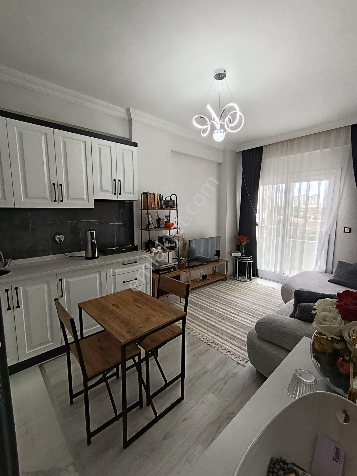 Yatay Mimari Eşyalı 1+1 Daire — fotoğraf 6