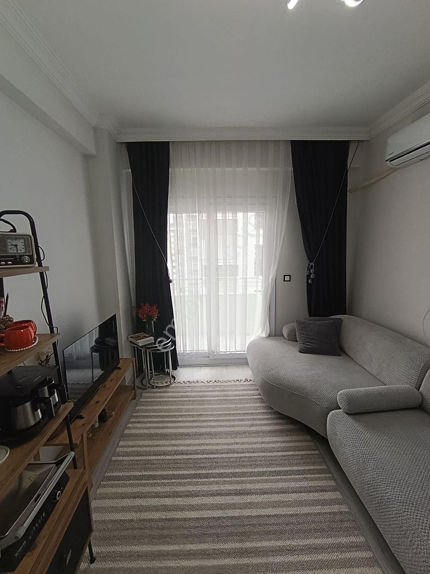 Yatay Mimari Eşyalı 1+1 Daire — fotoğraf 10