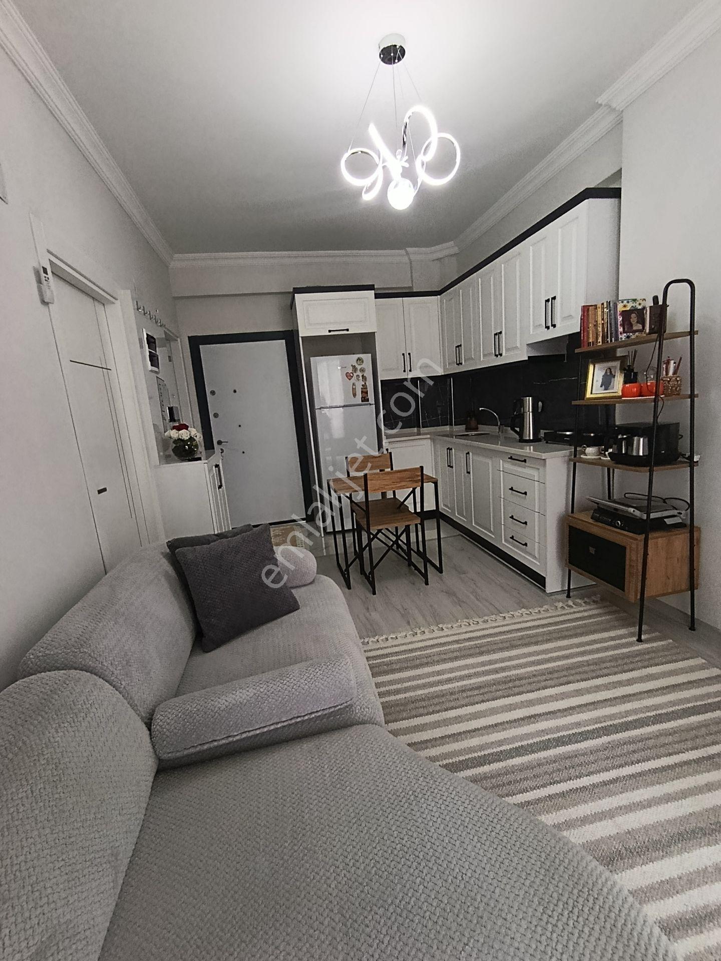 Yatay Mimari Eşyalı 1+1 Daire — fotoğraf 13