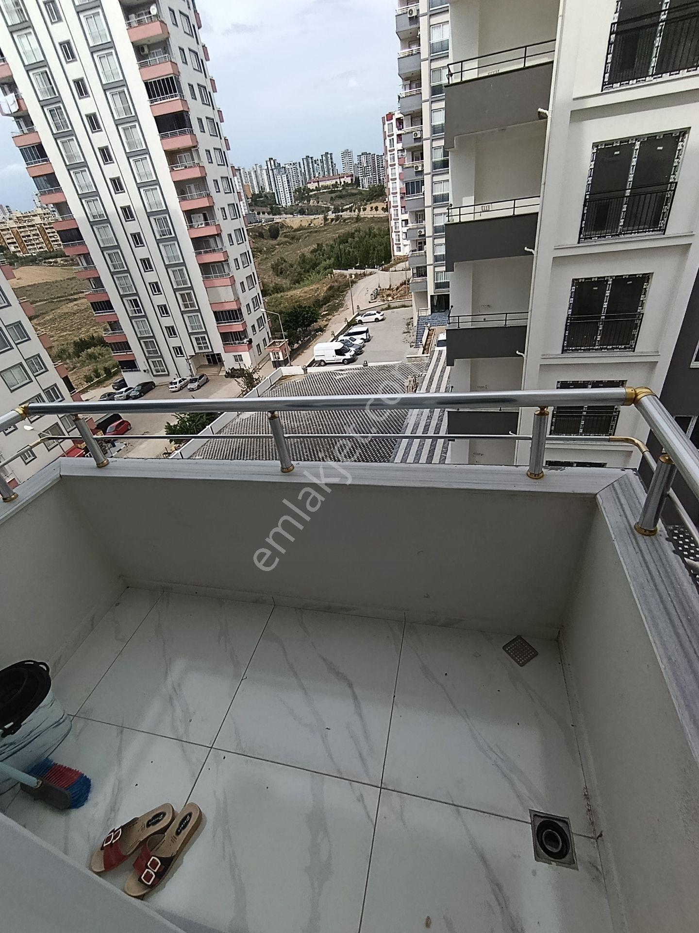Yatay Mimari Eşyalı 1+1 Daire — fotoğraf 18