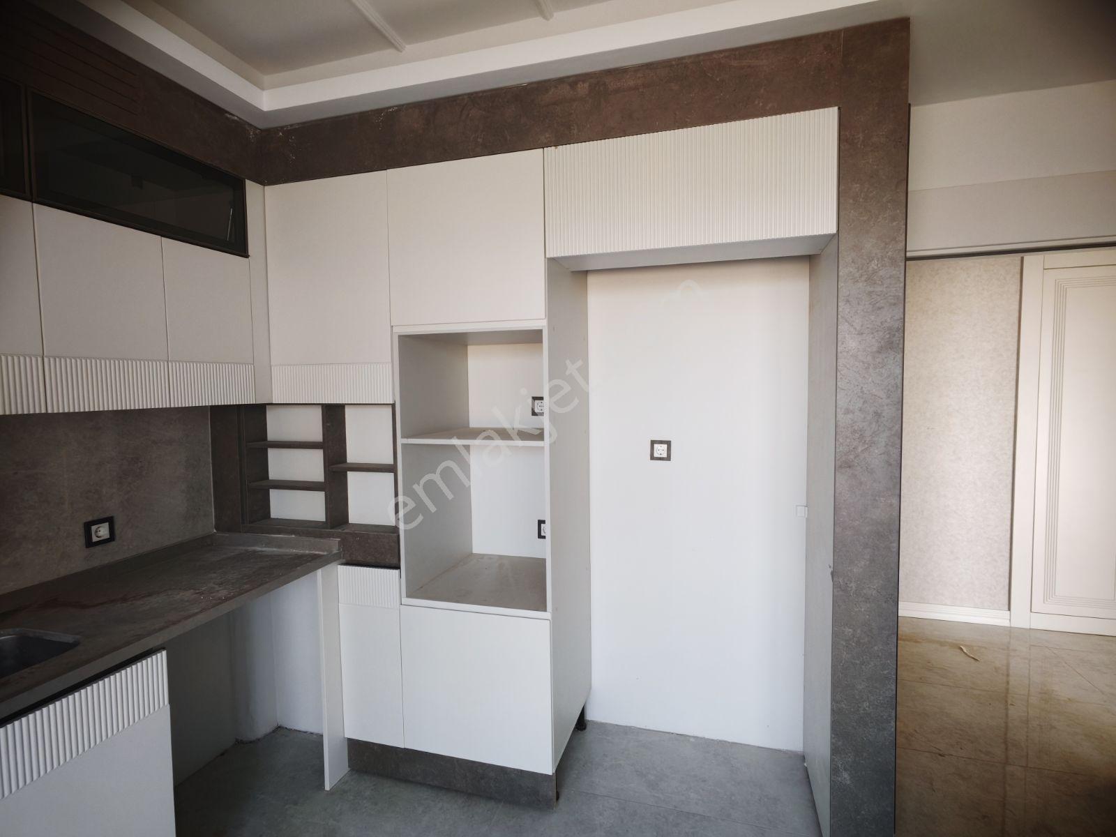 Livia Yaşam 3 Sitesinde Ultra Lüks 2+1 Kat Seçenekleri Bulunmak — fotoğraf 6