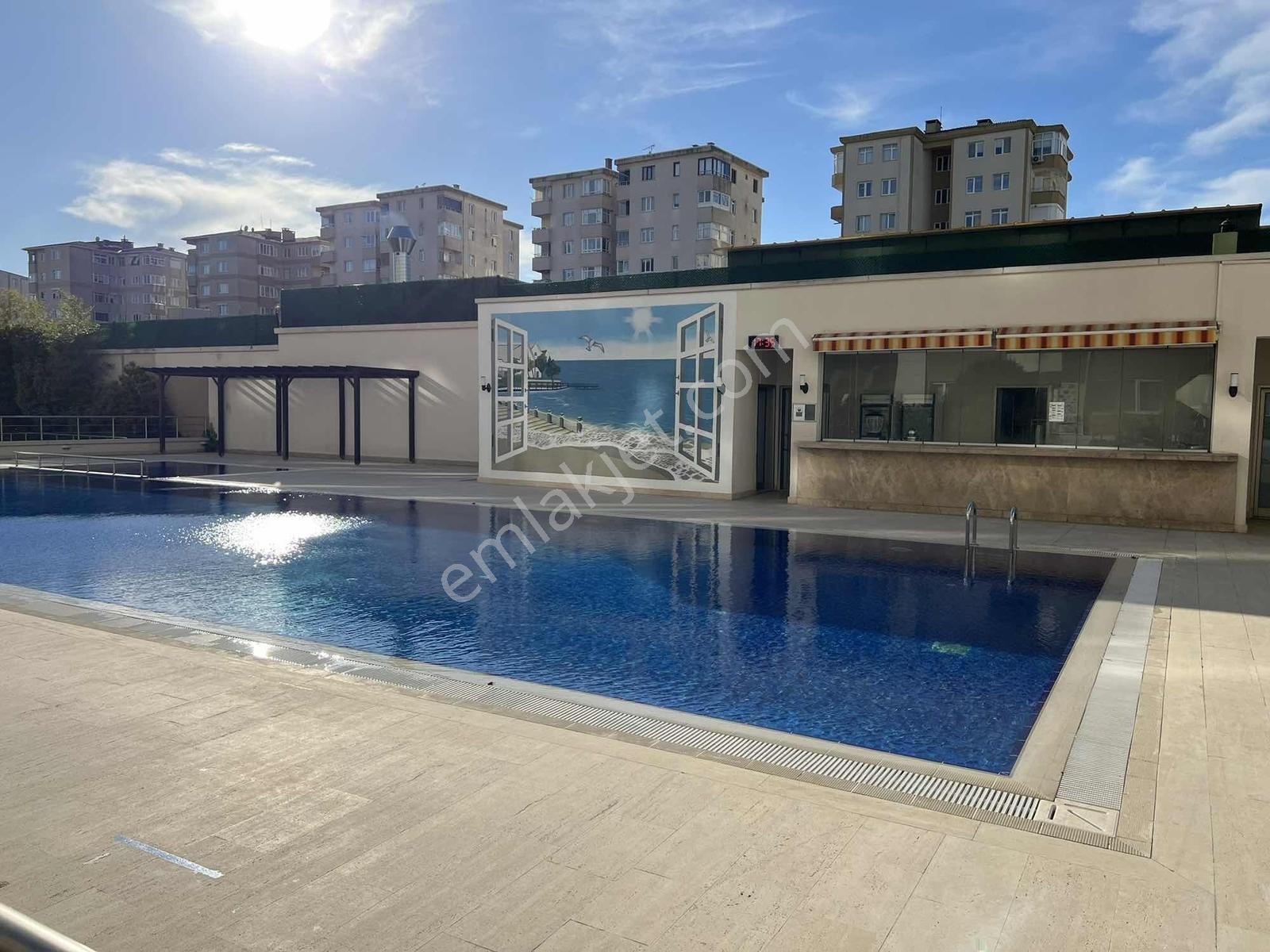 Royal'den Teknik Yapı Upcity Flats'ta Full Eşyalı Geniş Boş 1+1! — fotoğraf 42