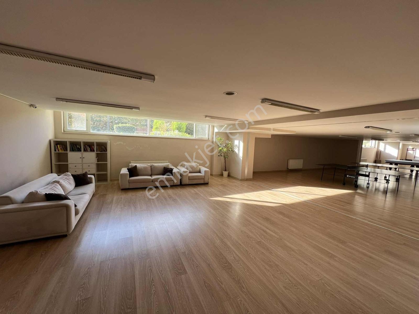 Royal'den Teknik Yapı Upcity Flats'ta Full Eşyalı Geniş Boş 1+1! — fotoğraf 48