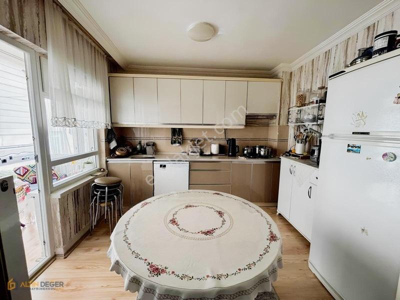 Gazi Mahallesi 3+1 Satılık Son Kat Daire — fotoğraf 4
