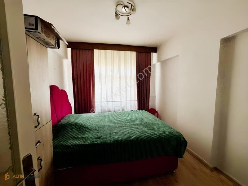 Gazi Mahallesi 3+1 Satılık Son Kat Daire — fotoğraf 16