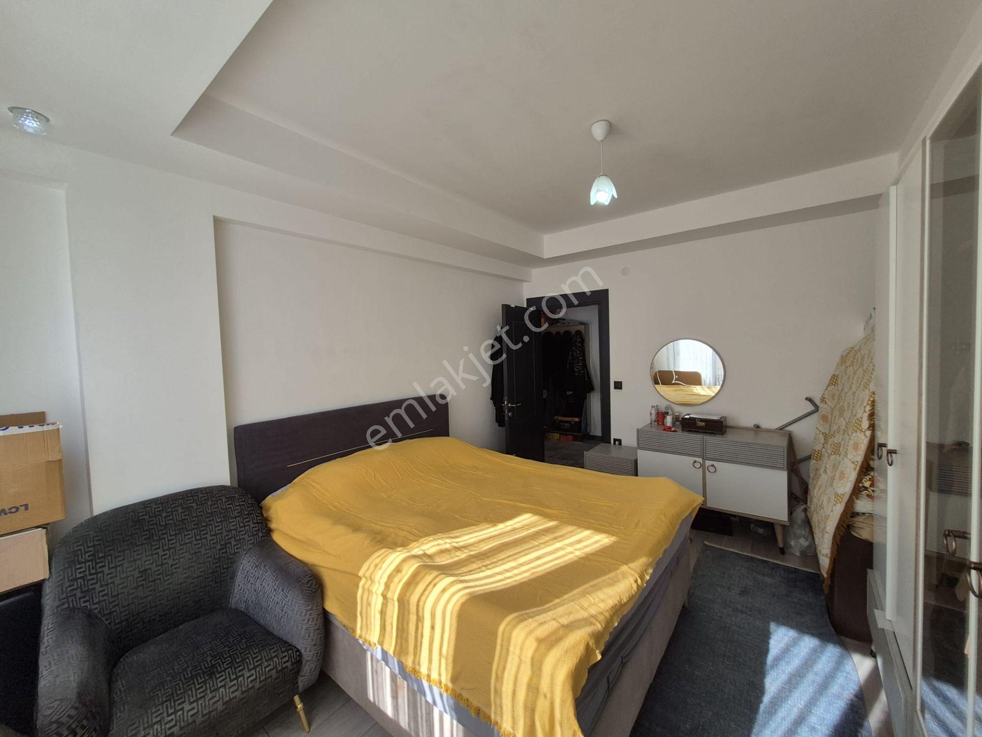 B&u Gayrimenkul'den İstasyon'da Whıte House Sitesinde Geniş 3+1 — fotoğraf 9