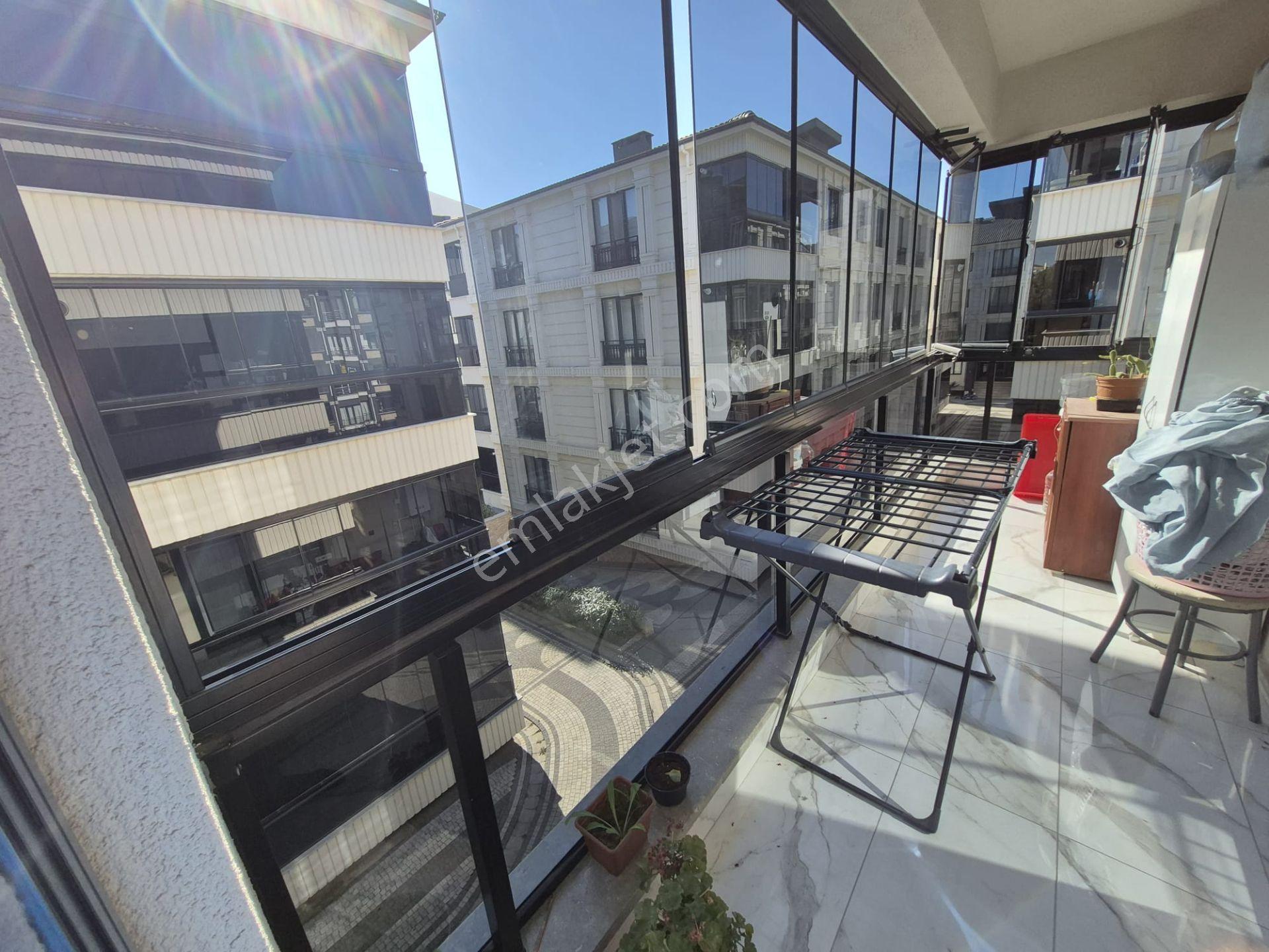 B&u Gayrimenkul'den İstasyon'da Whıte House Sitesinde Geniş 3+1 — fotoğraf 16