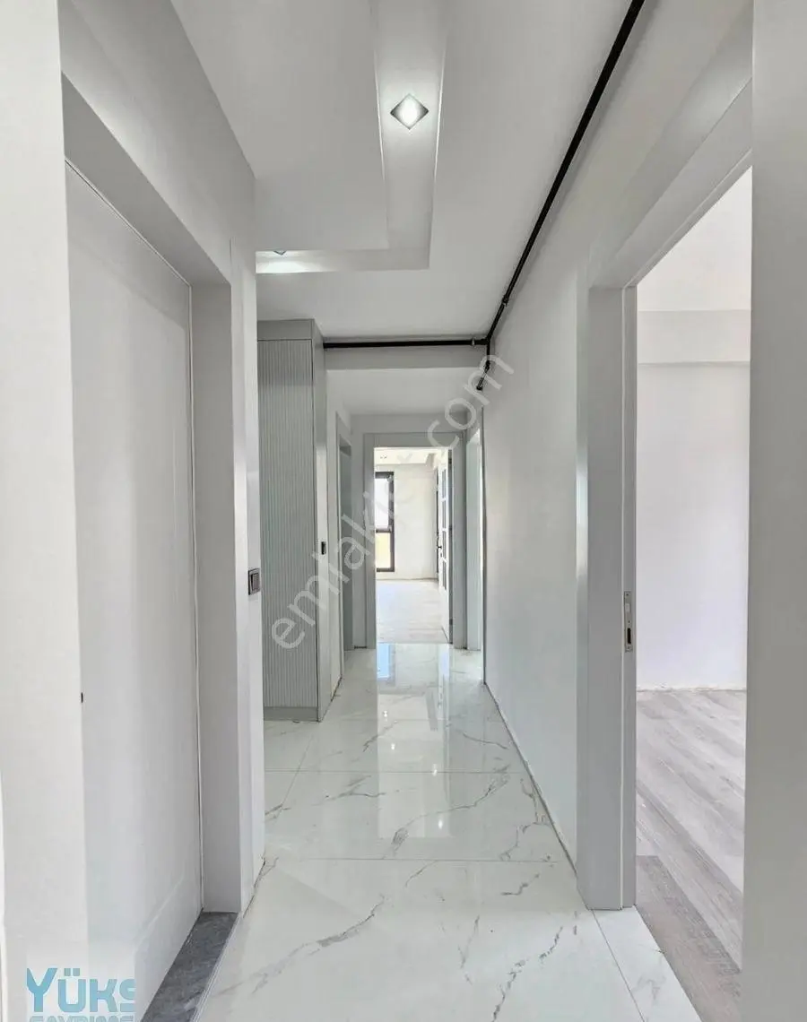 Denizli Gümüşçay Mahallesinde 2+1 120 M2 Cadde Üstü Satılık Daire — fotoğraf 3