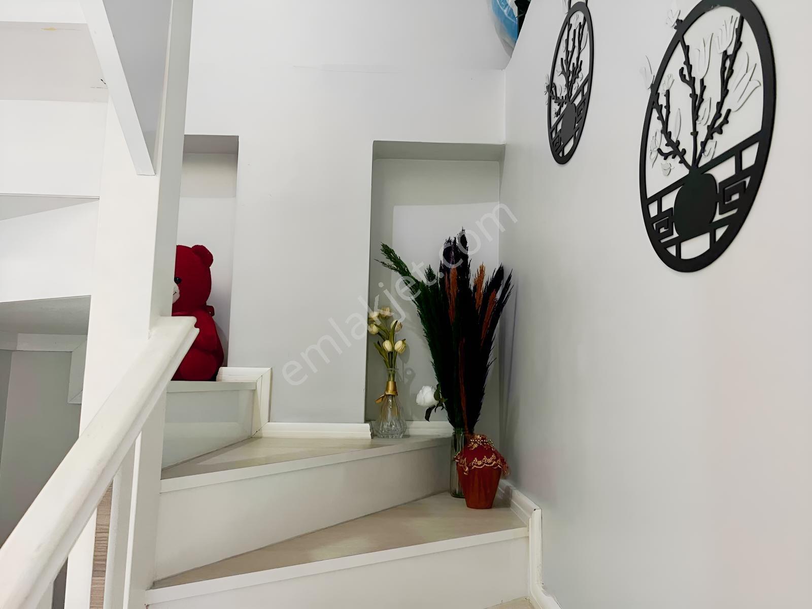 Körfezde 2 Adet Dublex Daireli Bahçeli Teraslı Satılık Yeni Bina — fotoğraf 30