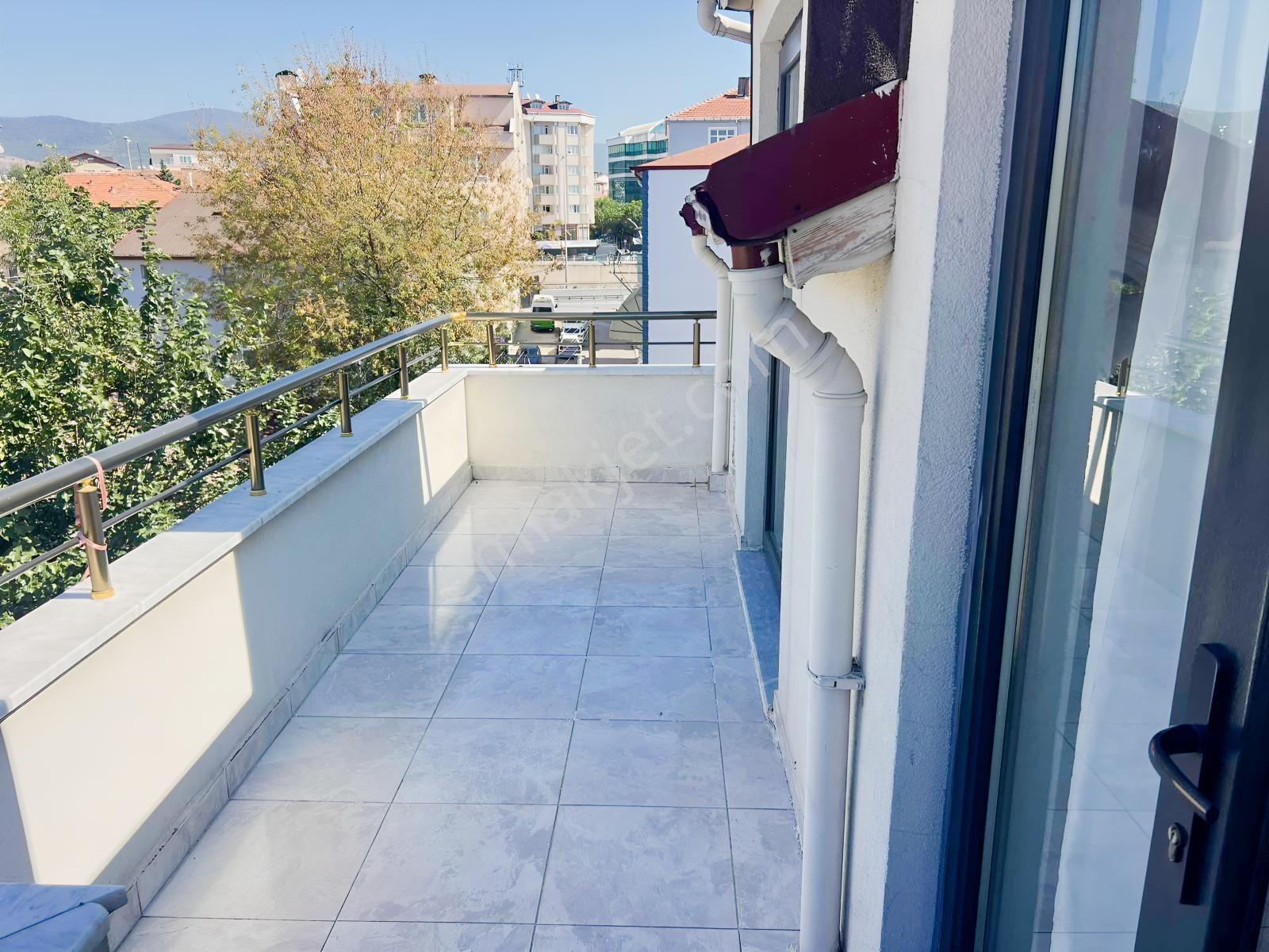 Körfezde 2 Adet Dublex Daireli Bahçeli Teraslı Satılık Yeni Bina — fotoğraf 40