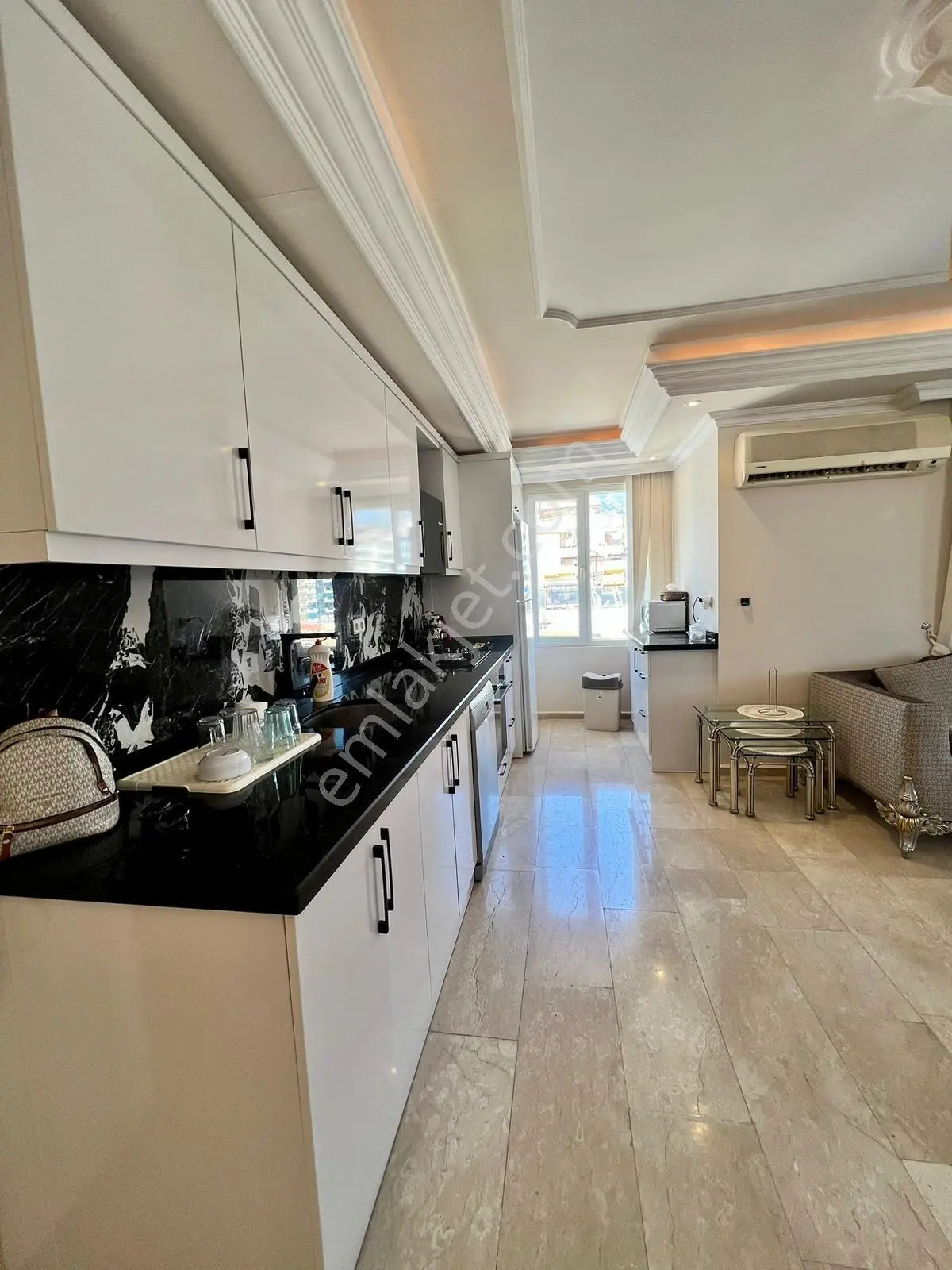 Deniz Manzaralı Çok Geniş Teraslı 4+2 3 Banyo 2 Mutfakli — fotoğraf 2
