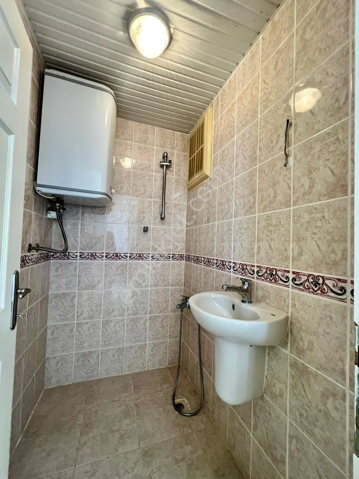 Deniz Manzaralı Çok Geniş Teraslı 4+2 3 Banyo 2 Mutfakli — fotoğraf 9