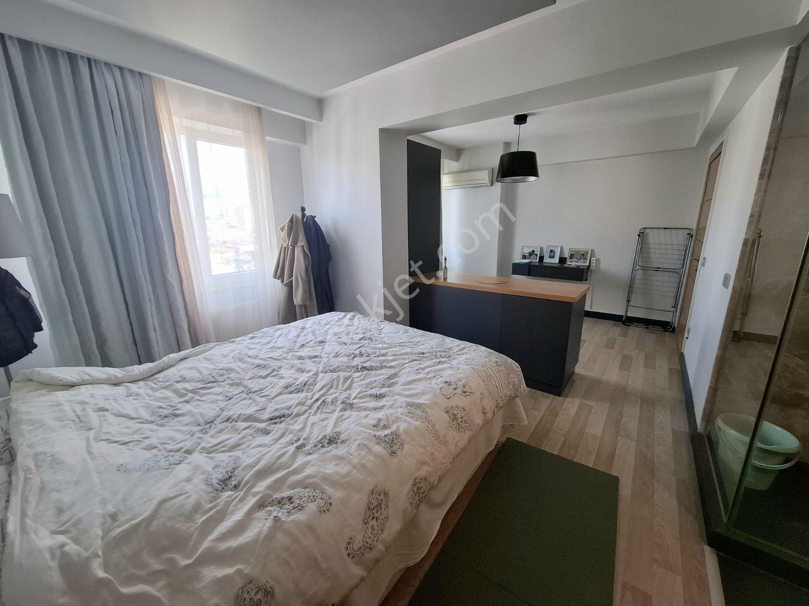 Ümraniye Çamlık Site İçi Yüksek Kat İçi Yenilenmiş — fotoğraf 12
