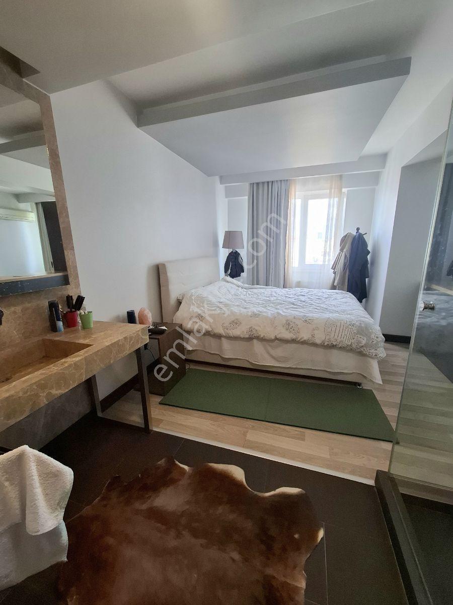Ümraniye Çamlık Site İçi Yüksek Kat İçi Yenilenmiş — fotoğraf 15