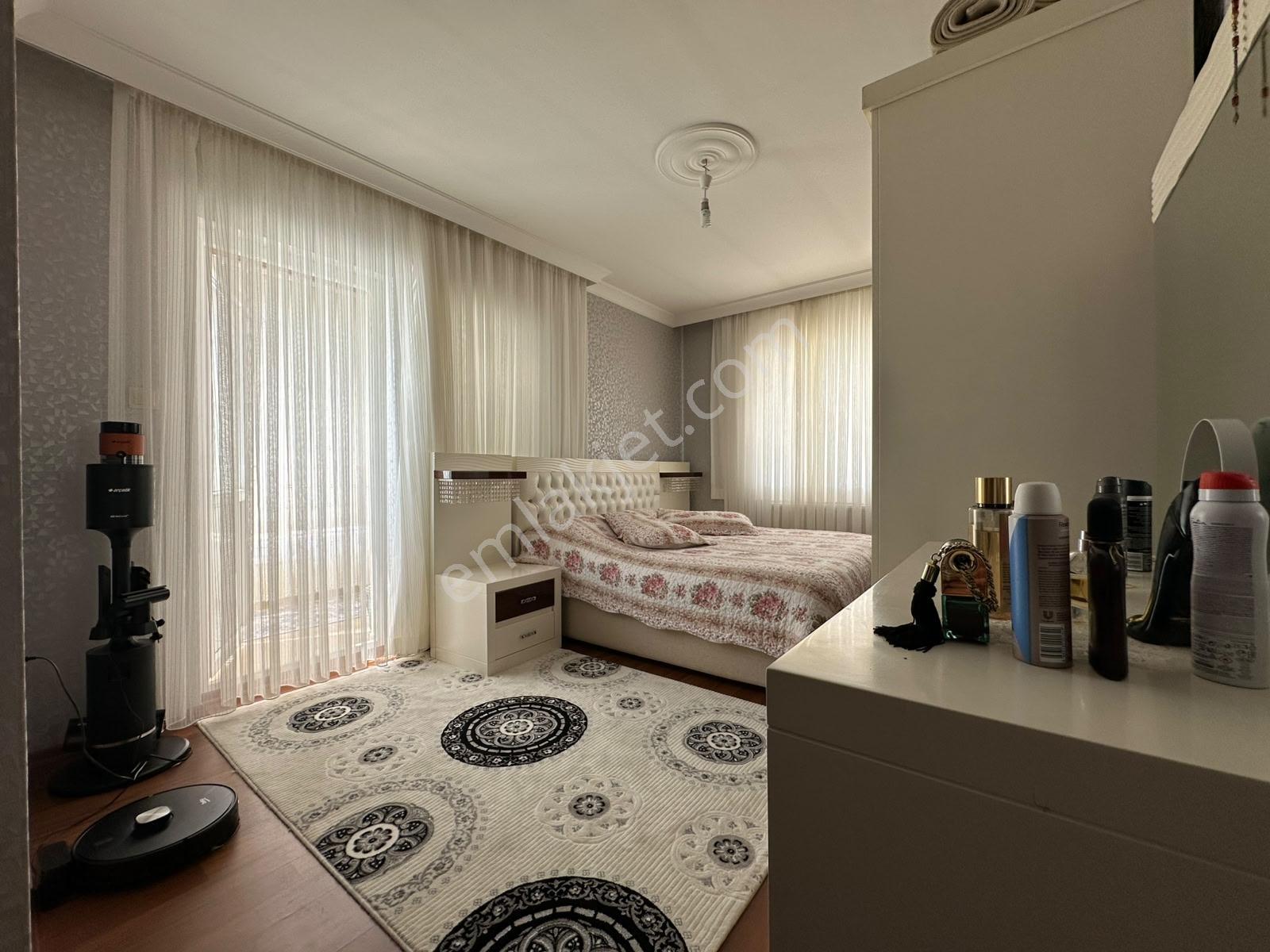 Kuzey'den 4+1 Hastane Yakını Asansörlü Ebeveyn Banyolu Daire — fotoğraf 21