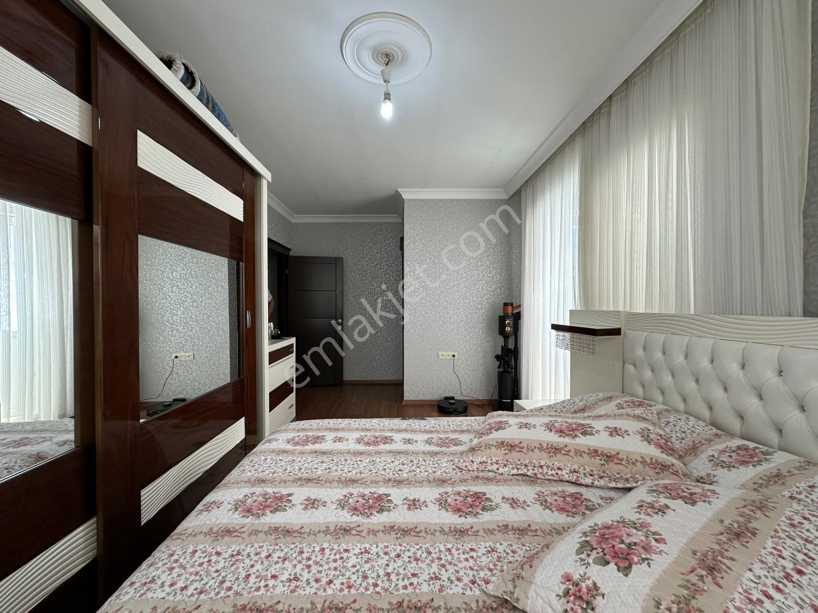 Kuzey'den 4+1 Hastane Yakını Asansörlü Ebeveyn Banyolu Daire — fotoğraf 26