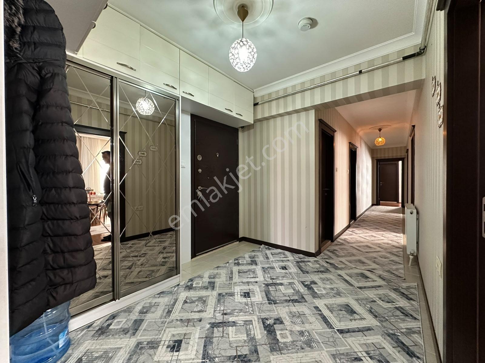 Kuzey'den 4+1 Hastane Yakını Asansörlü Ebeveyn Banyolu Daire — fotoğraf 33