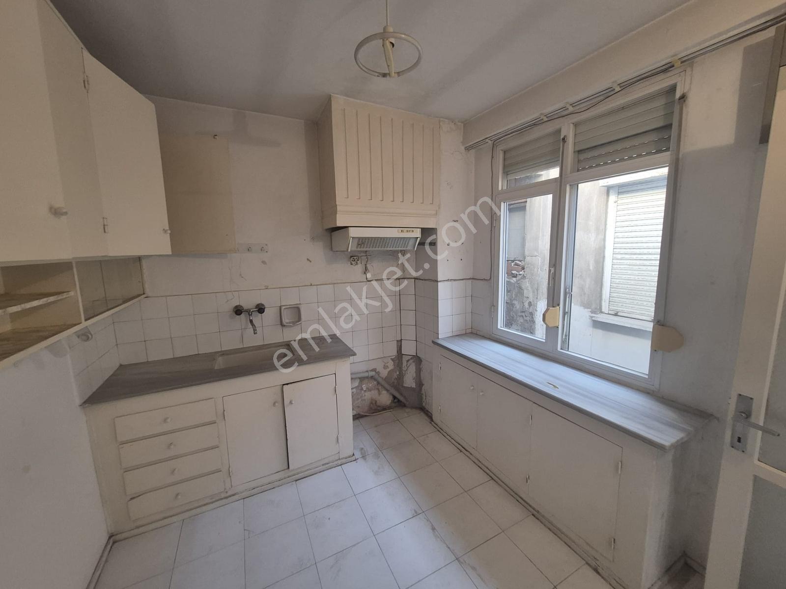 Karşıyaka Donanmacı Yatırıma Uygun 3+1 Satılık Daire — fotoğraf 8