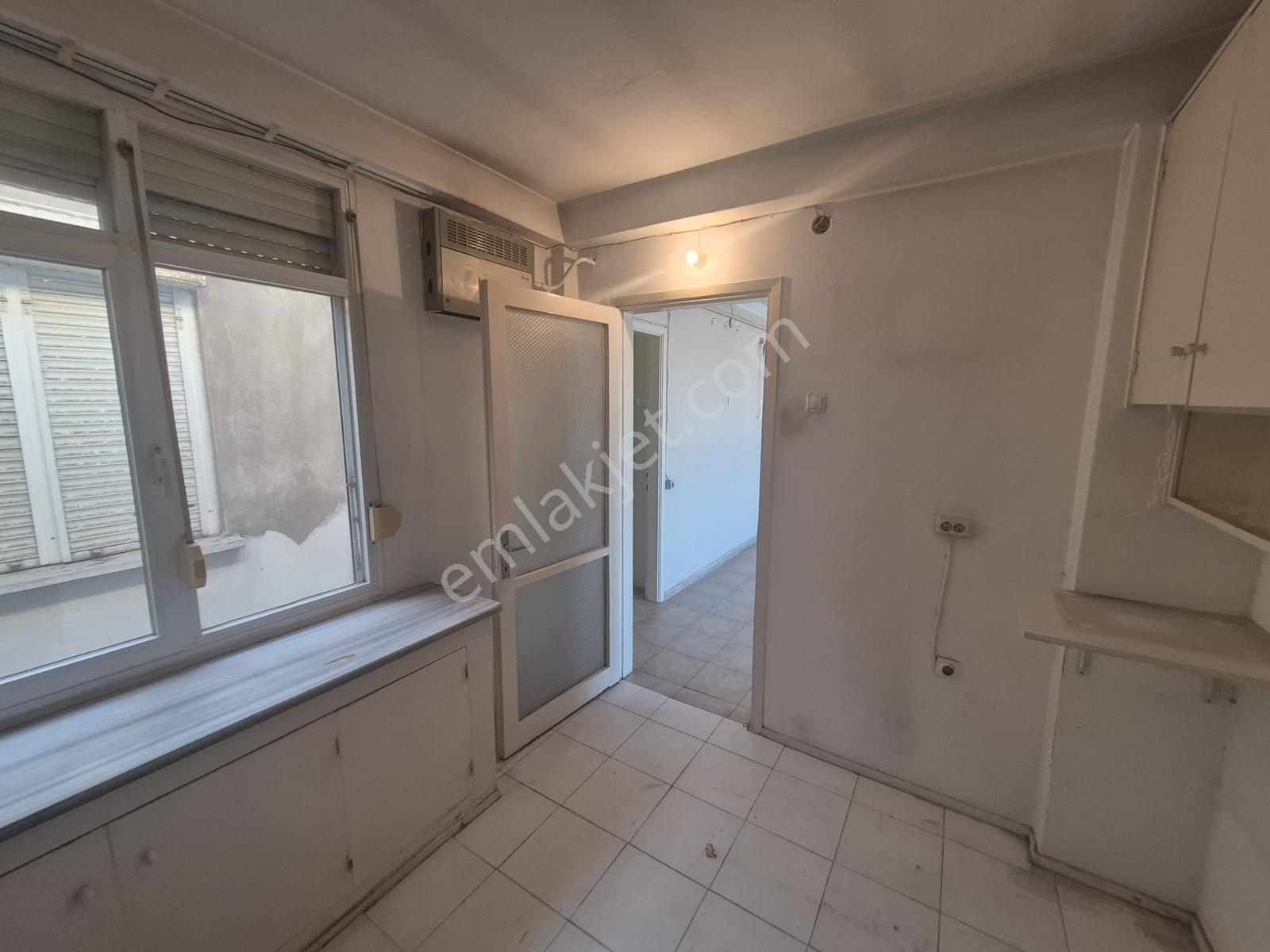 Karşıyaka Donanmacı Yatırıma Uygun 3+1 Satılık Daire — fotoğraf 13