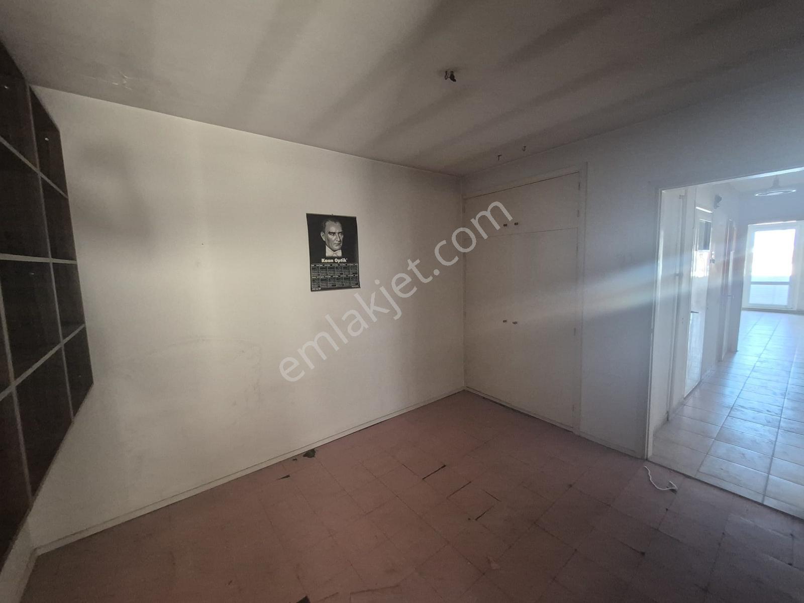 Karşıyaka Donanmacı Yatırıma Uygun 3+1 Satılık Daire — fotoğraf 19