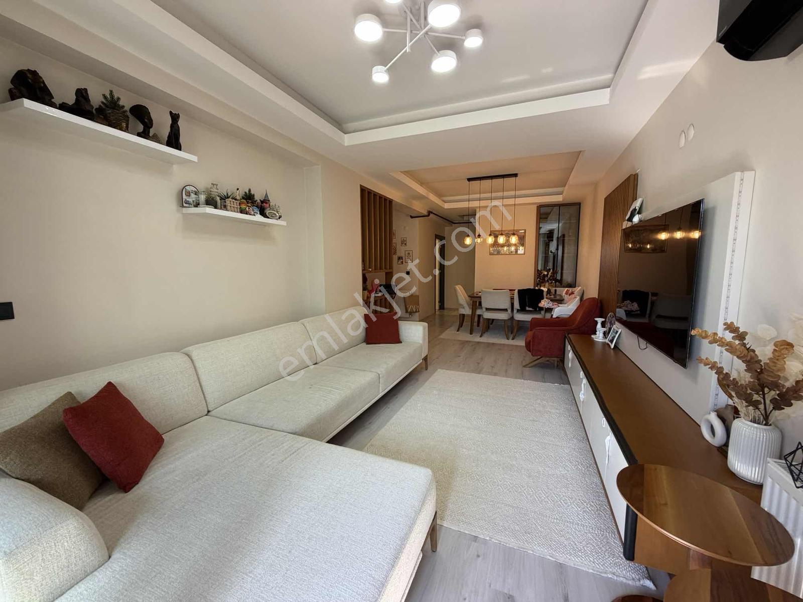 Türker Emlak I 4+1 200M² Dubleks , Teraslı , Asansörlü Yeni