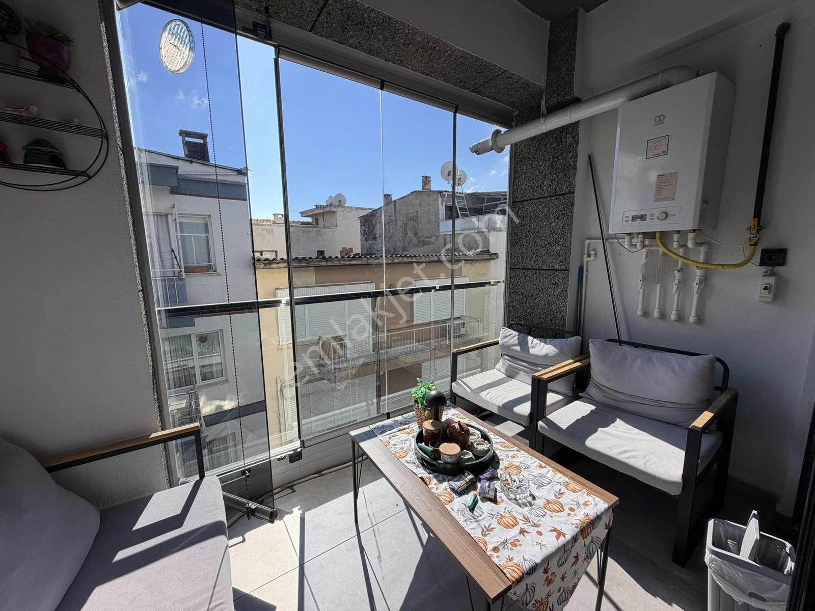Türker Emlak I 4+1 200m² Dubleks , Teraslı , Asansörlü Yeni — fotoğraf 5