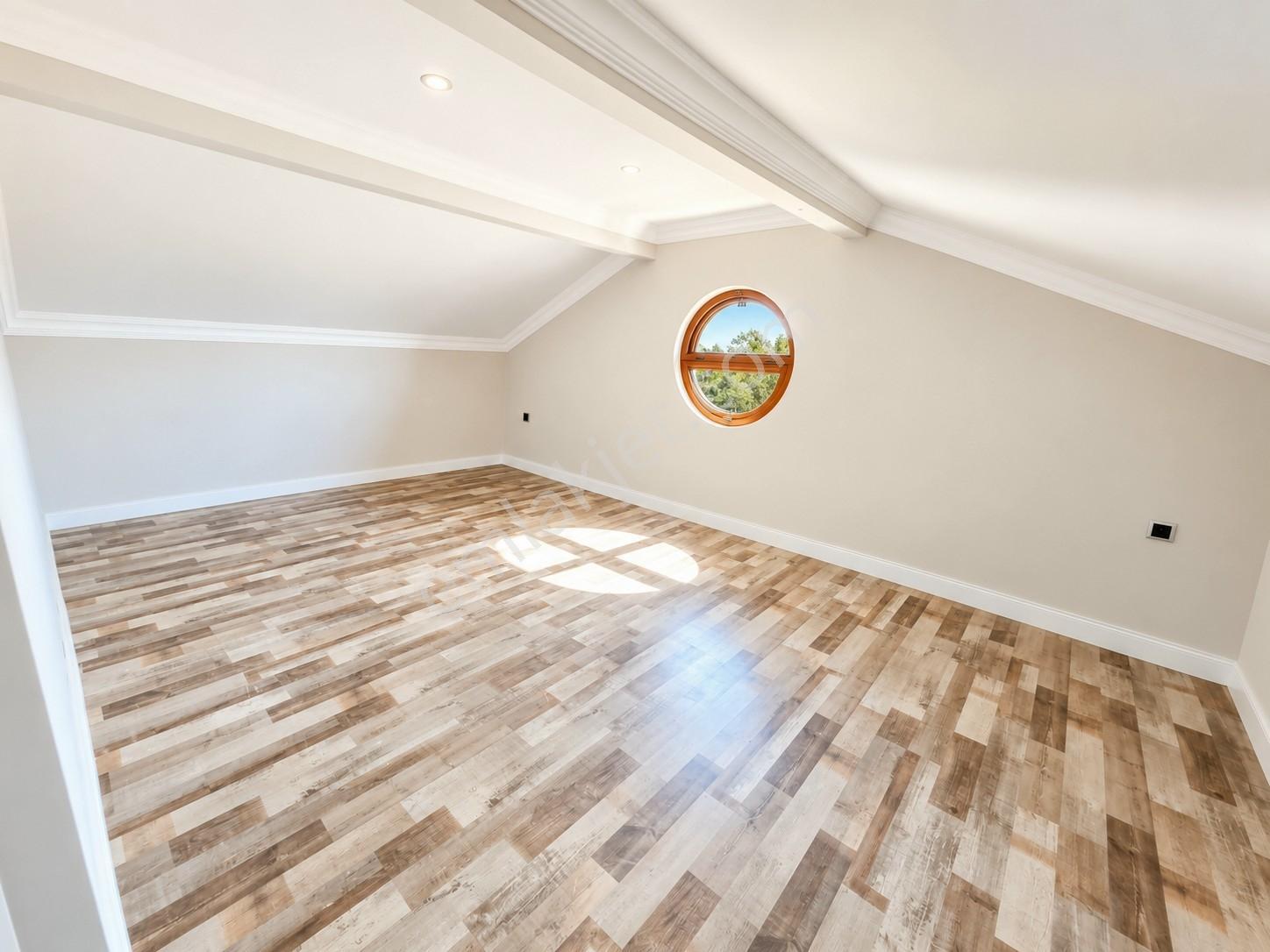 Hak Emlak'tan Sarayyeri Mah.de Ultra Lüks Satılık 7+1 Villa — fotoğraf 9