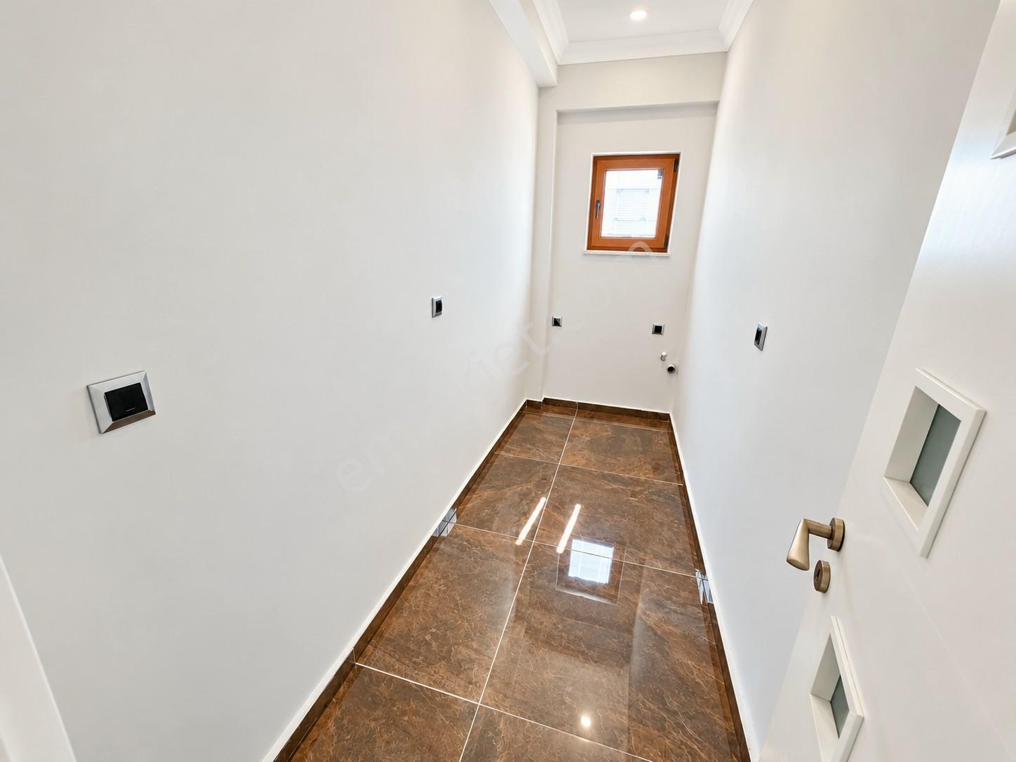 Hak Emlak'tan Sarayyeri Mah.de Ultra Lüks Satılık 7+1 Villa — fotoğraf 15