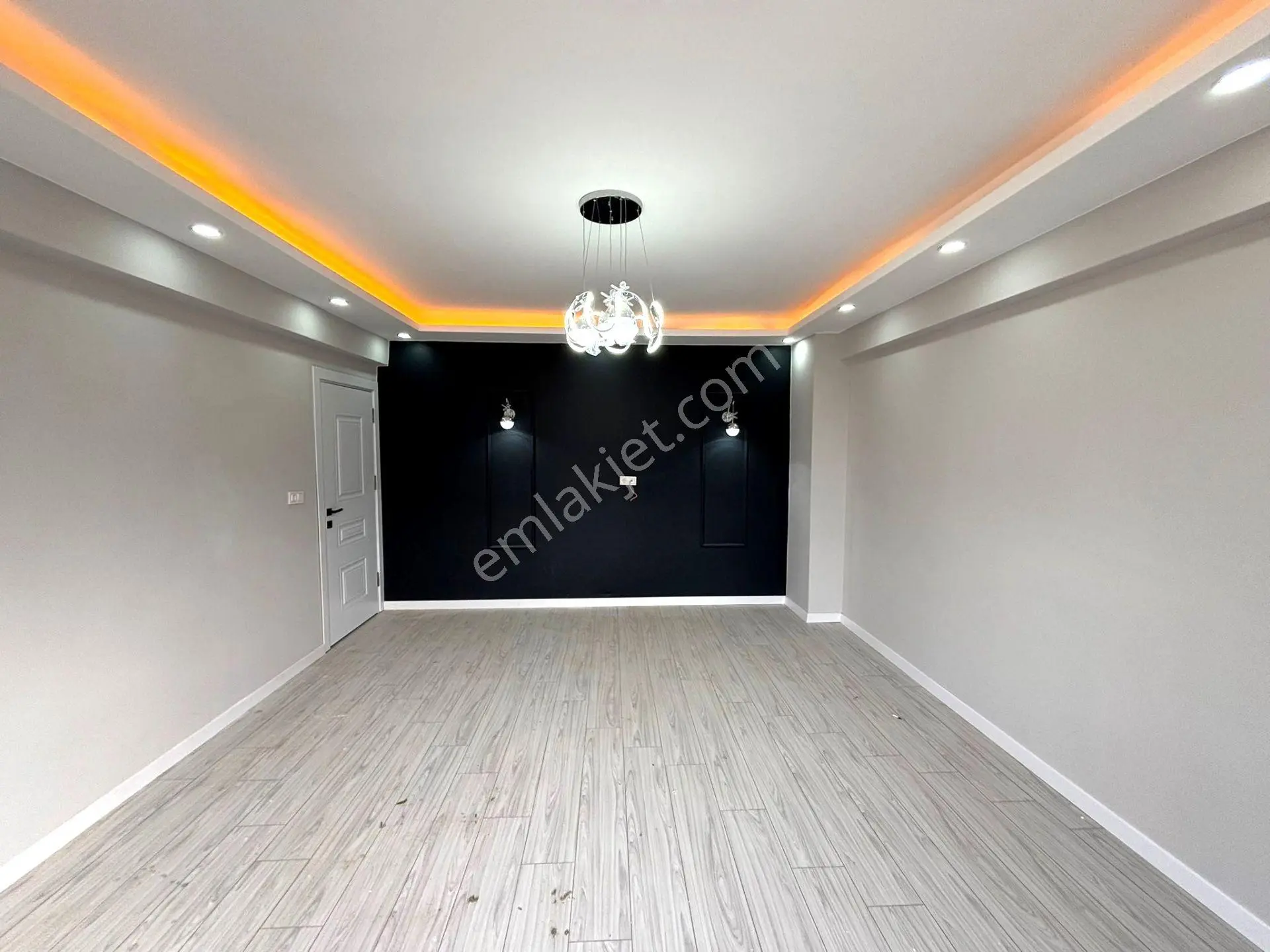 **Eryıldız İnşaat'Tan**Devlet Hastanesi Yanı İskanlı K.Otoparklı Lüks 2+1 %80 Kr...