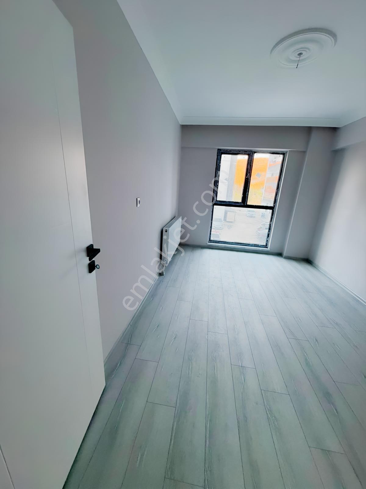 Mes Emlak'tan Şehrin En Güvenlikli Sitesinde 3+1 Satılık Daire — fotoğraf 13
