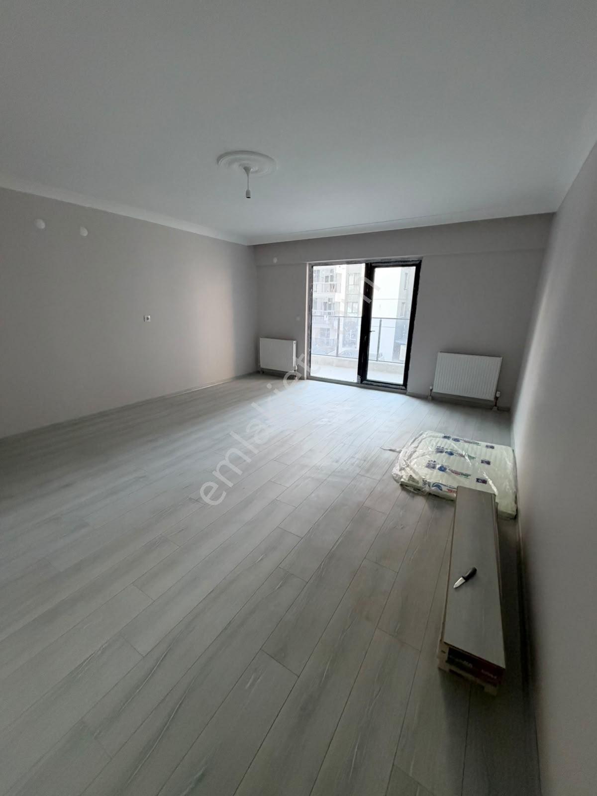 Mes Emlak'tan Şehrin En Güvenlikli Sitesinde 3+1 Satılık Daire — fotoğraf 23