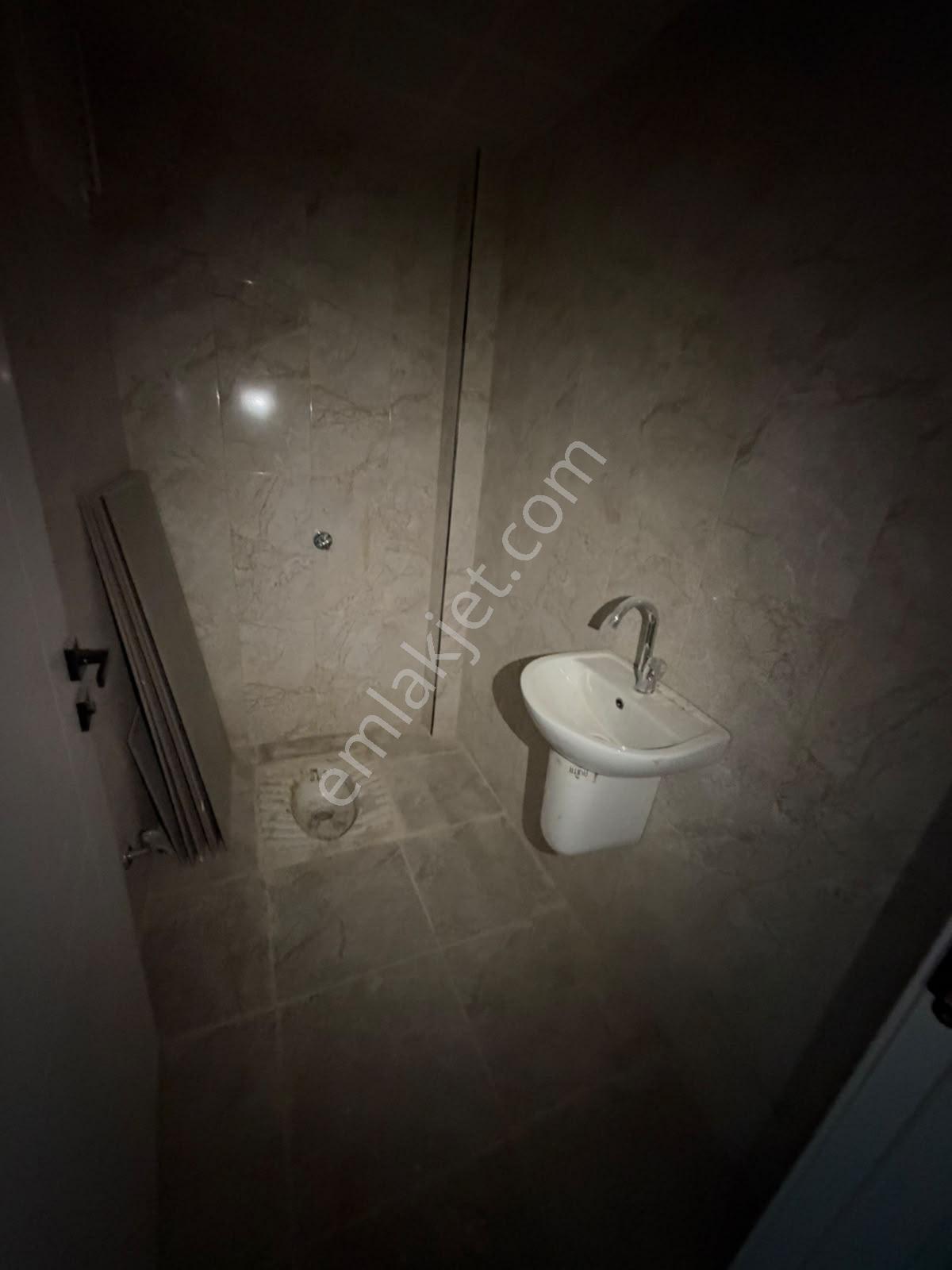 Mes Emlak'tan Şehrin En Güvenlikli Sitesinde 3+1 Satılık Daire — fotoğraf 27