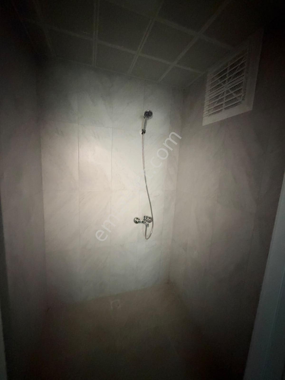 Mes Emlak'tan Şehrin En Güvenlikli Sitesinde 3+1 Satılık Daire — fotoğraf 32