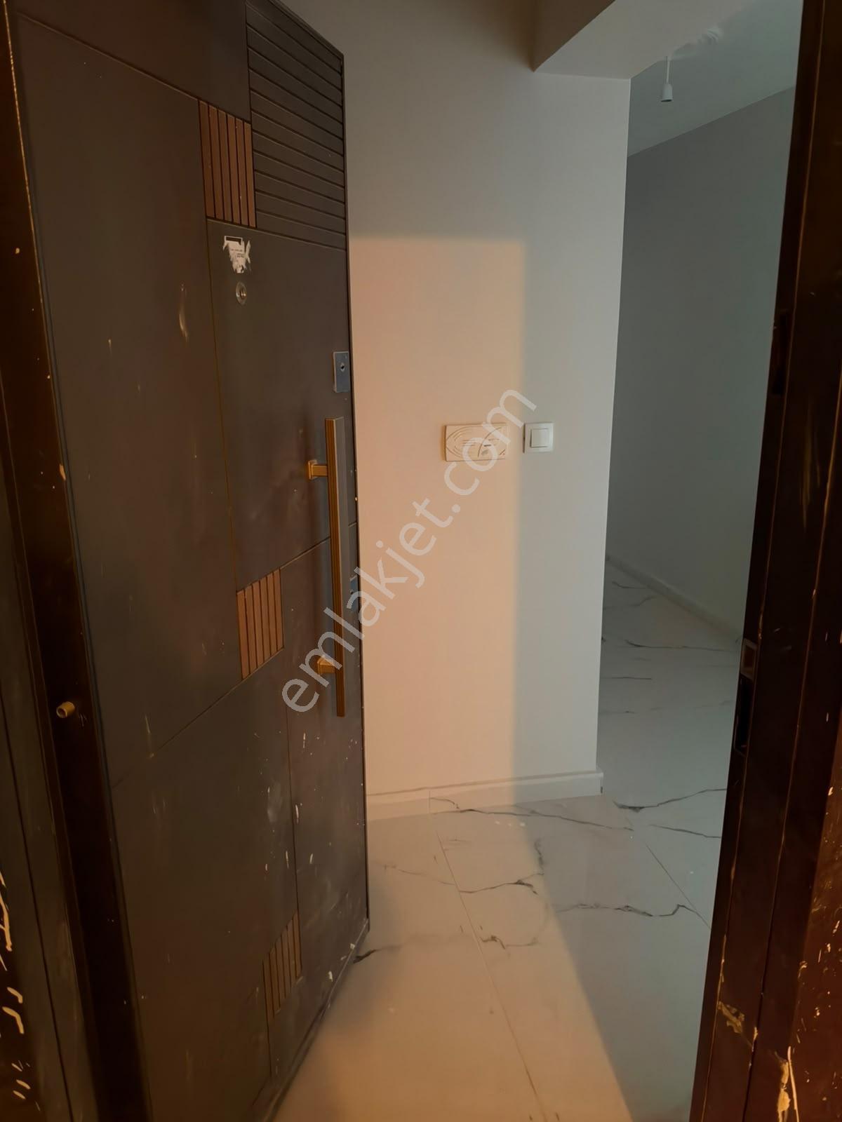 Mes Emlak'tan Şehrin En Güvenlikli Sitesinde 3+1 Satılık Daire — fotoğraf 33