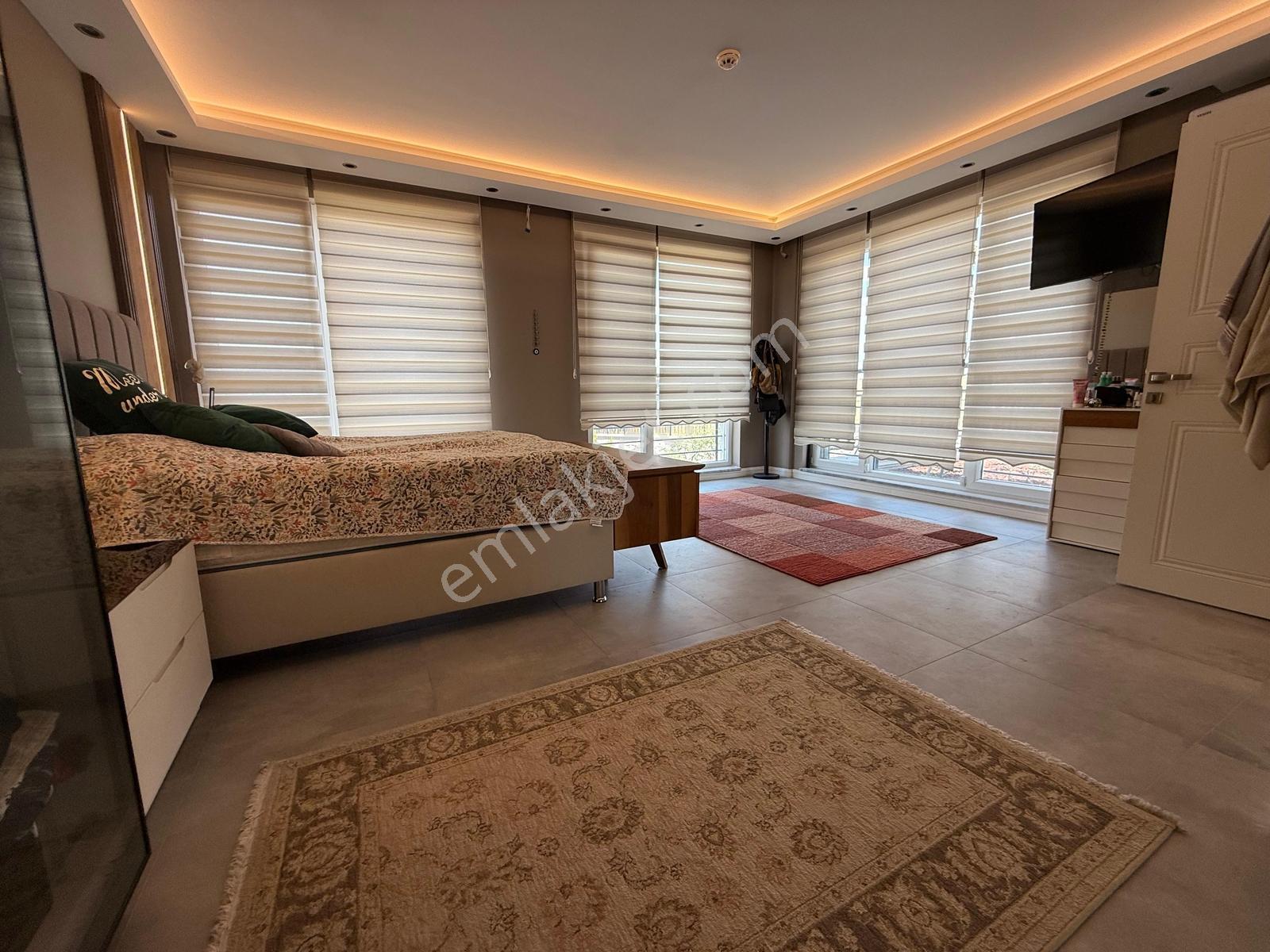 Gölbaşı Bahçelievler De 5+1 Havuzlu Müstakil Villa — fotoğraf 19