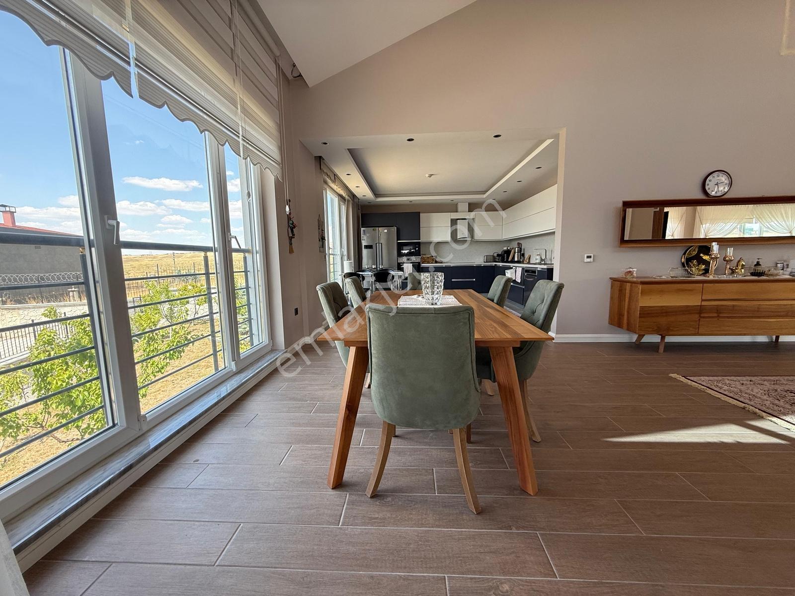 Gölbaşı Bahçelievler De 5+1 Havuzlu Müstakil Villa — fotoğraf 26