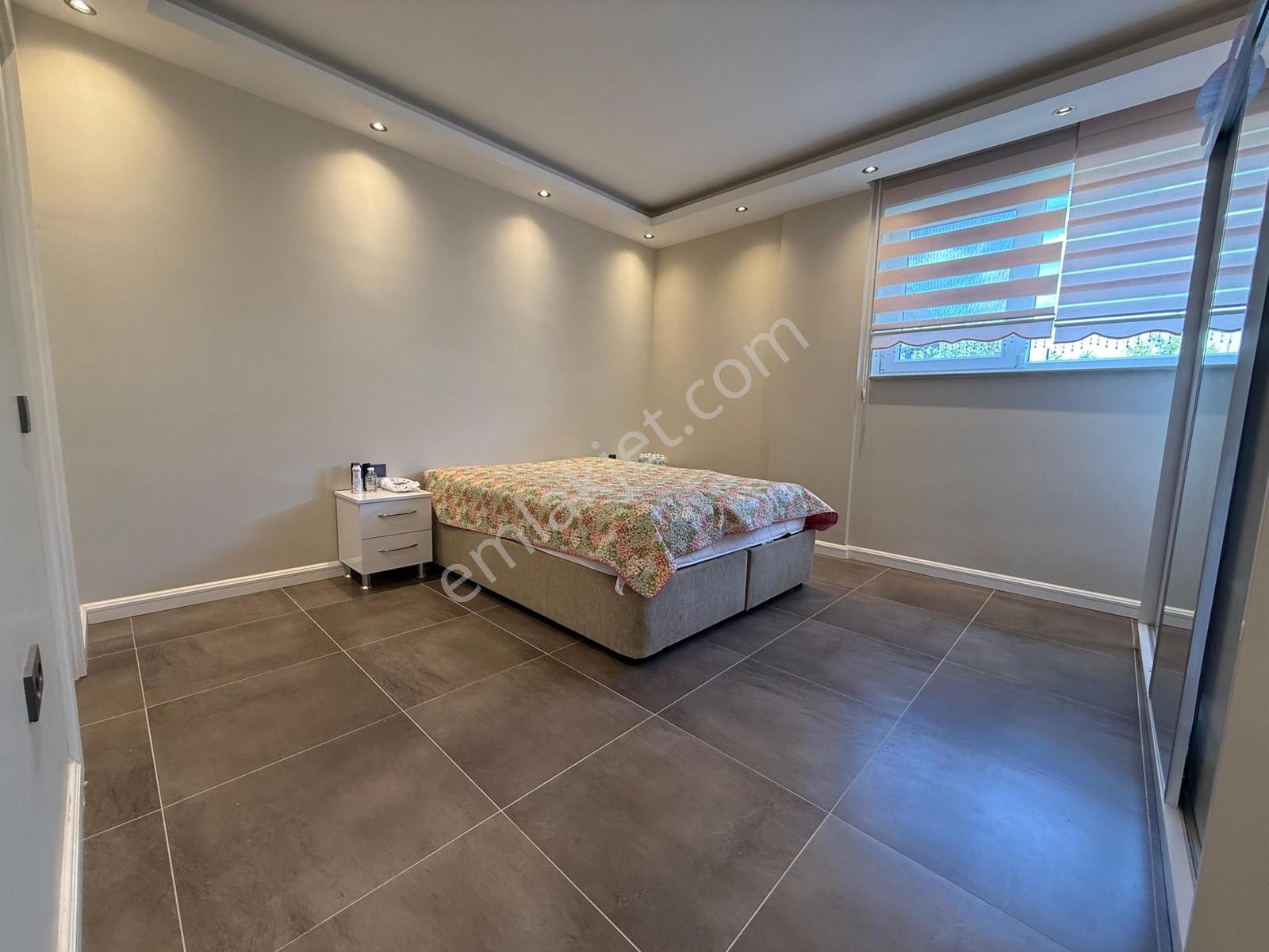 Gölbaşı Bahçelievler De 5+1 Havuzlu Müstakil Villa — fotoğraf 36