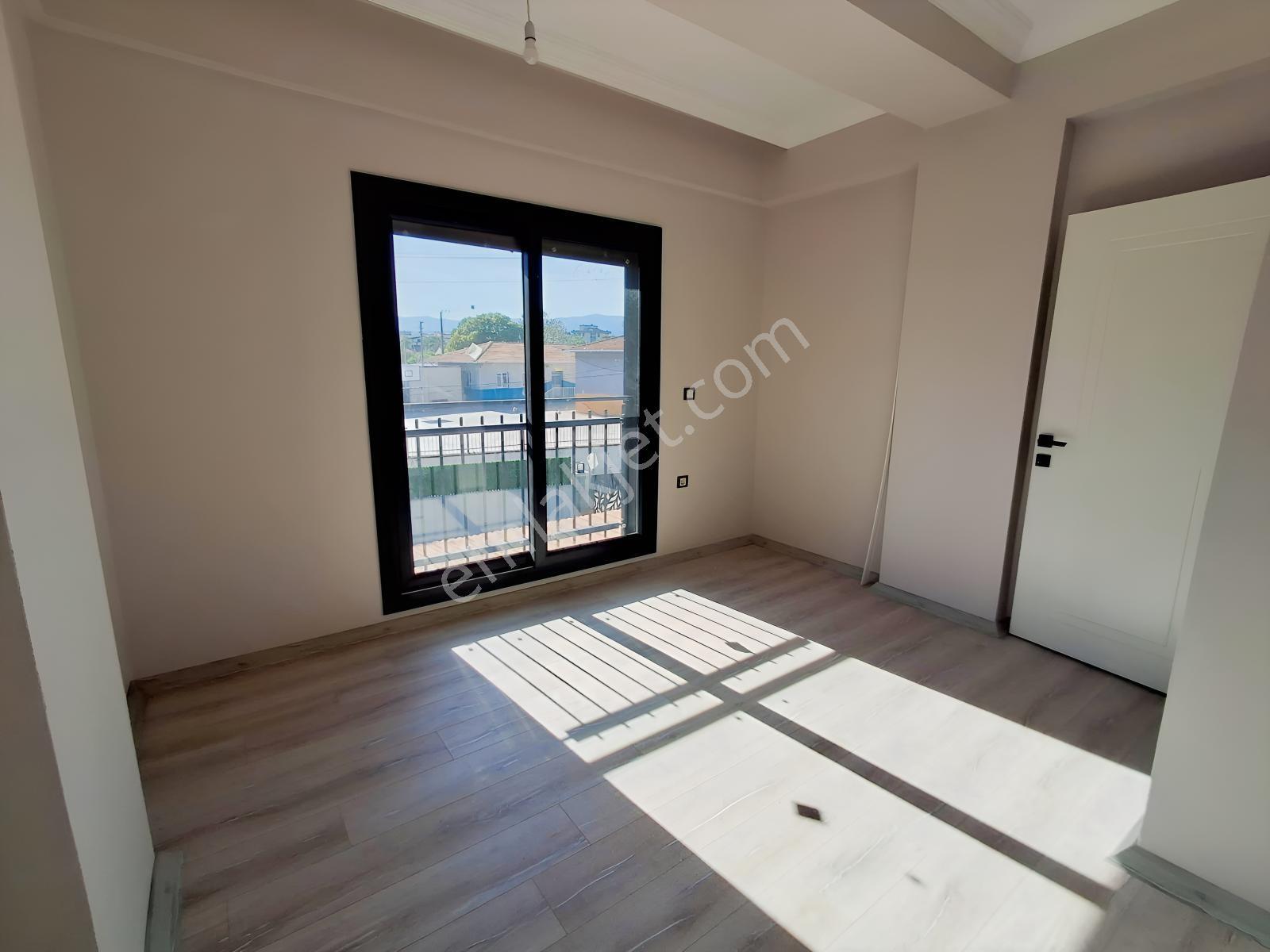 Bal Gayrimenkulden Gölcüklerde Geniş Bahçeli 3+1 Villa — fotoğraf 24