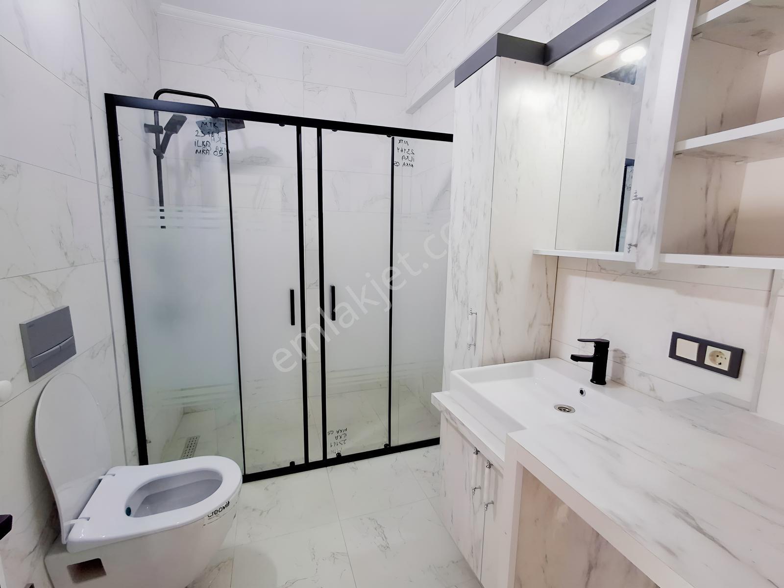 Bal Gayrimenkulden Gölcüklerde Geniş Bahçeli 3+1 Villa — fotoğraf 26