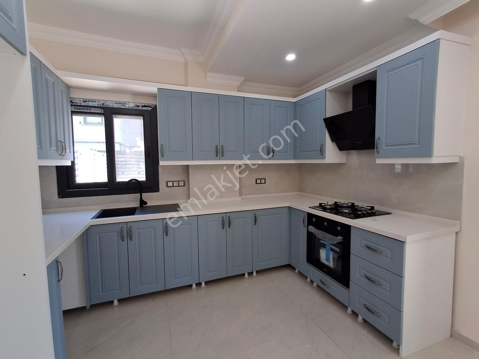 Bal Gayrimenkulden Gölcüklerde Geniş Bahçeli 3+1 Villa — fotoğraf 32