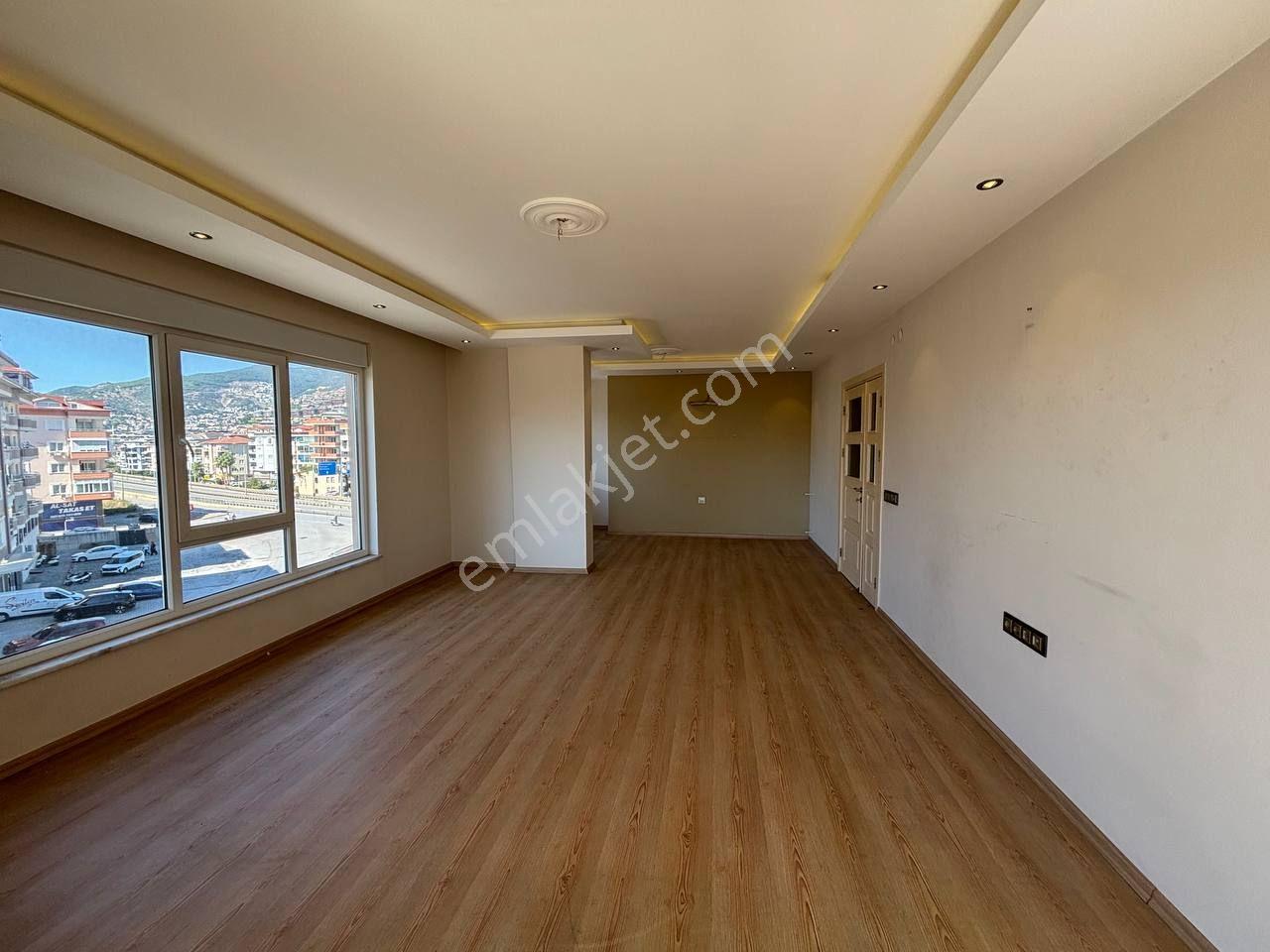 Fığla'da Full Manzaralı 5+1 280 M2 Dubleks 25 M2 Özel Depolu — fotoğraf 18