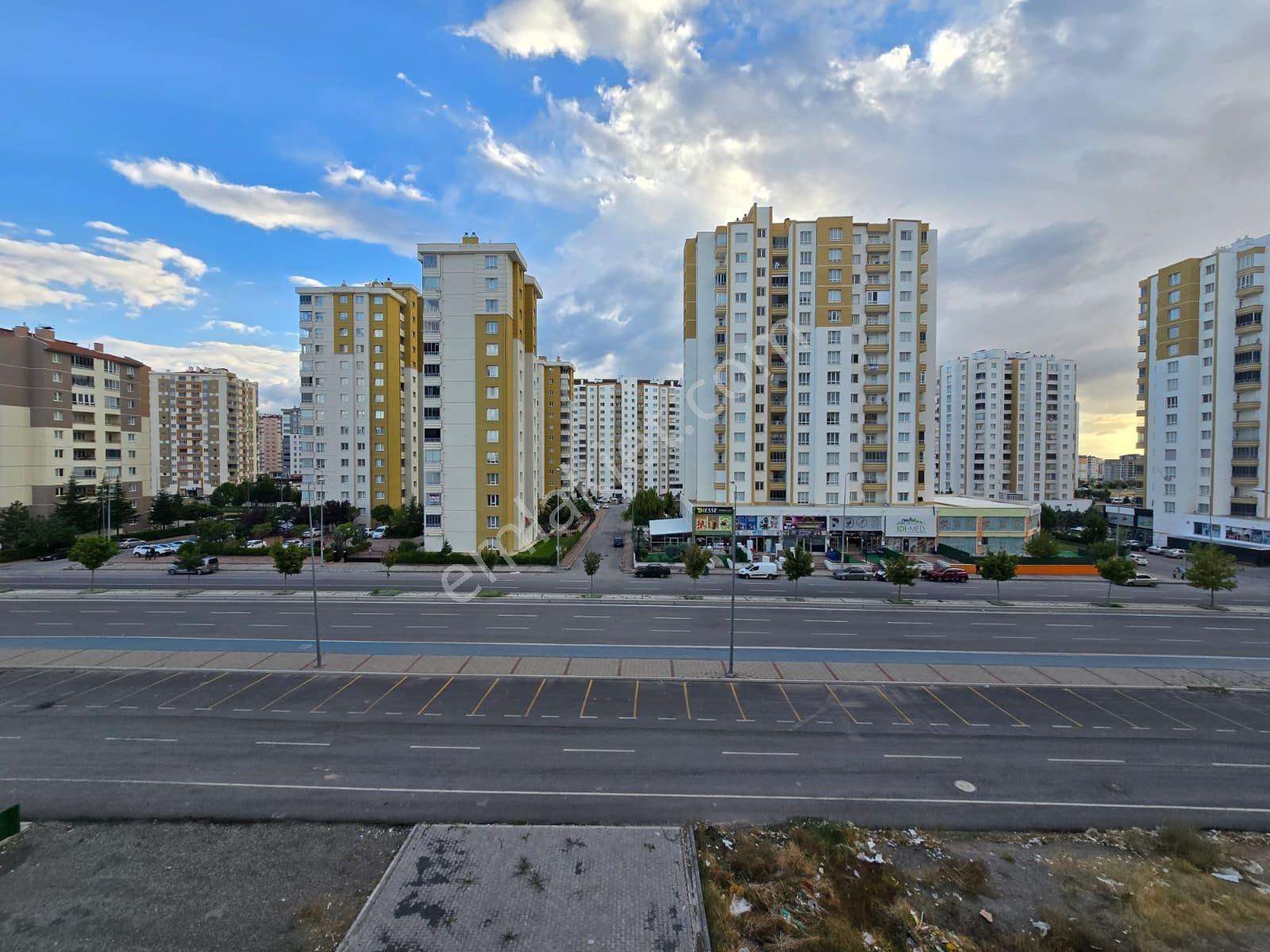 İldem Yeşilyurt' Da Satılık 3+1 Daire — fotoğraf 12