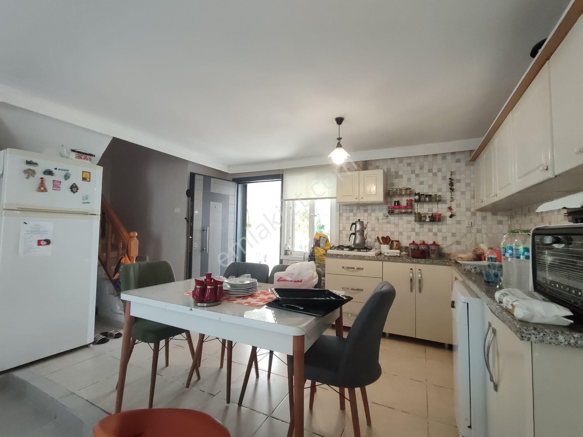 Silifke Kapızlı'da Site İçerisinde Satılık 3+1 Triplex Villa — fotoğraf 7