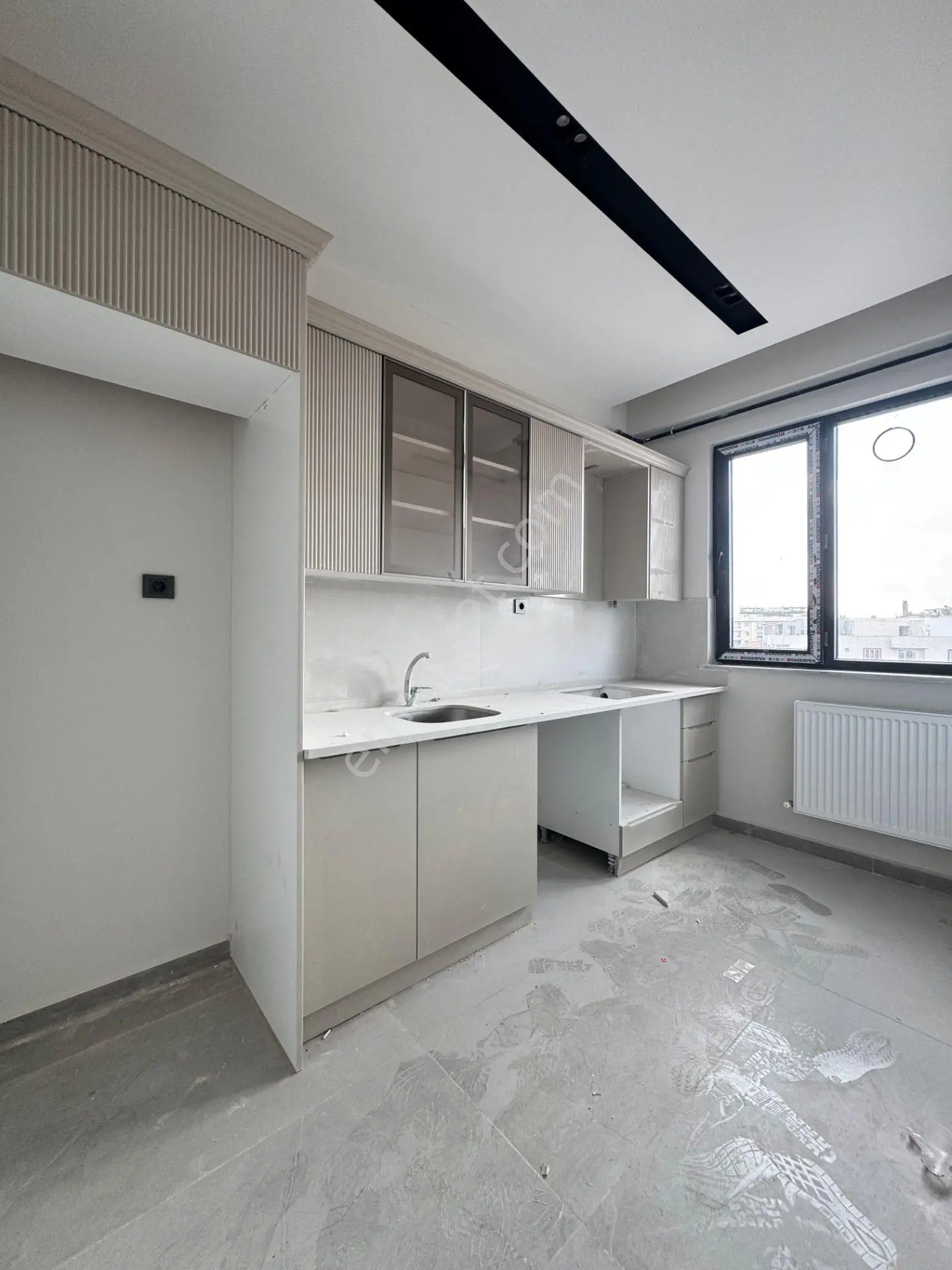 Babil Emlaktan Satlık Yenibeşevlerde 2+1 Uygun Fiyatlı Daire — fotoğraf 5